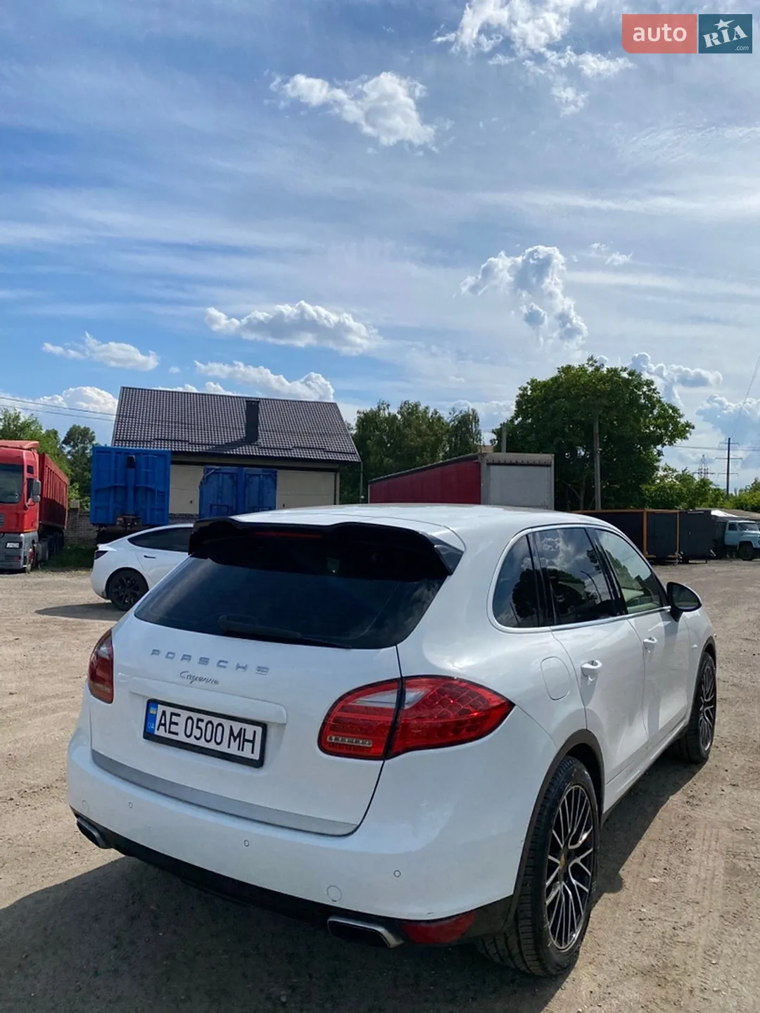2012 Porsche Cayenne - мініатюра 9