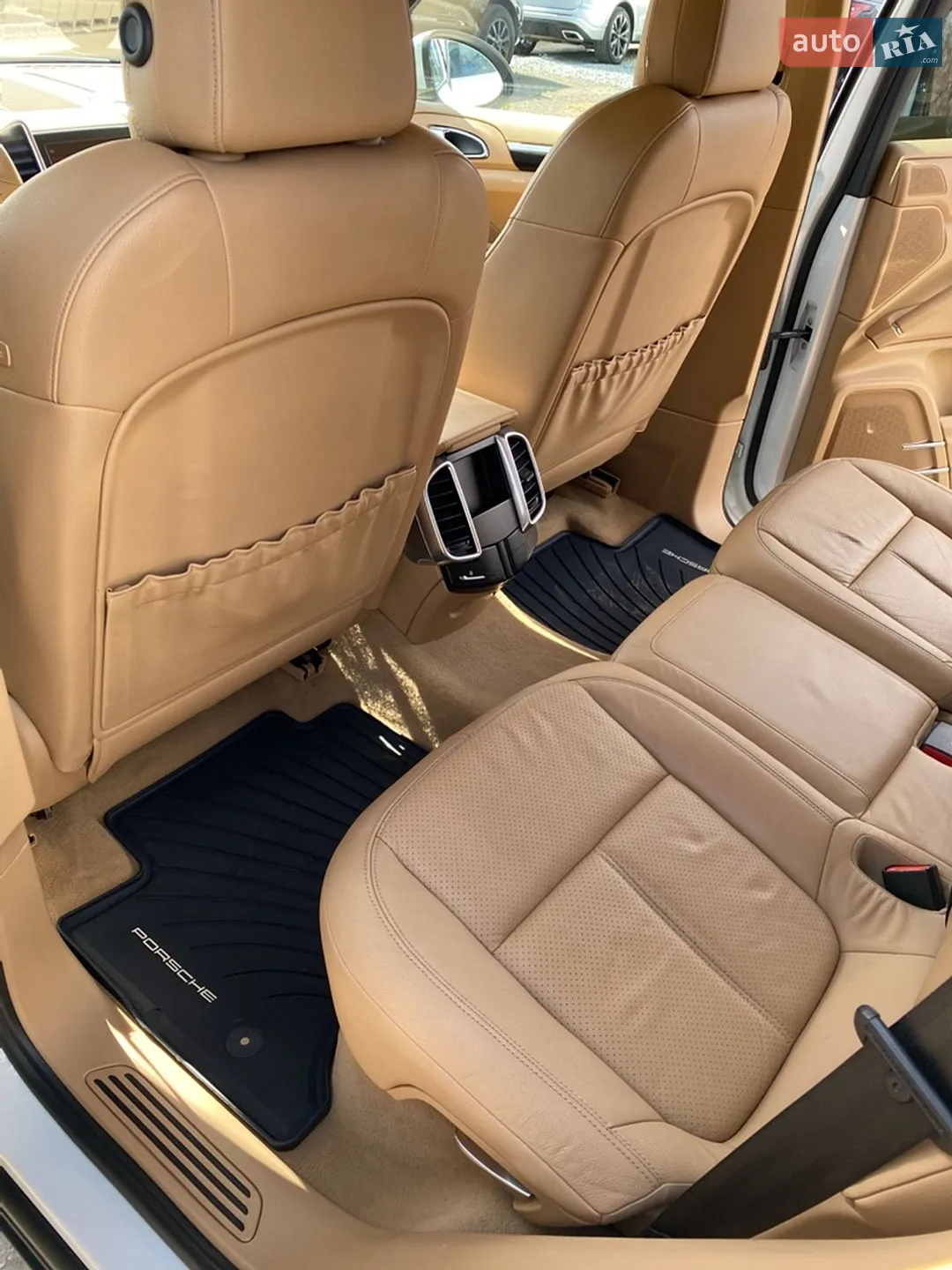 2012 Porsche Cayenne - мініатюра 17