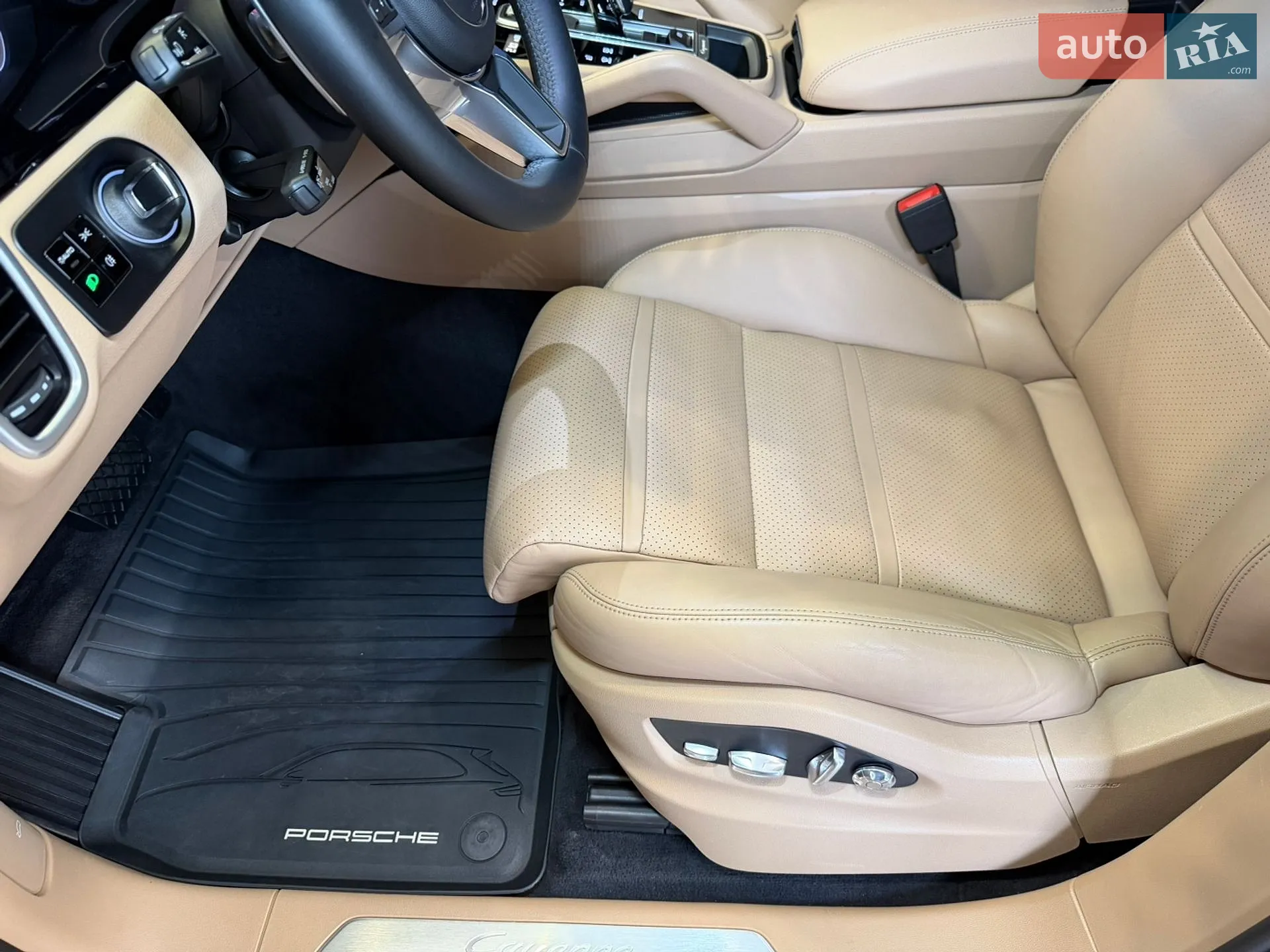2019 Porsche Cayenne - мініатюра 20