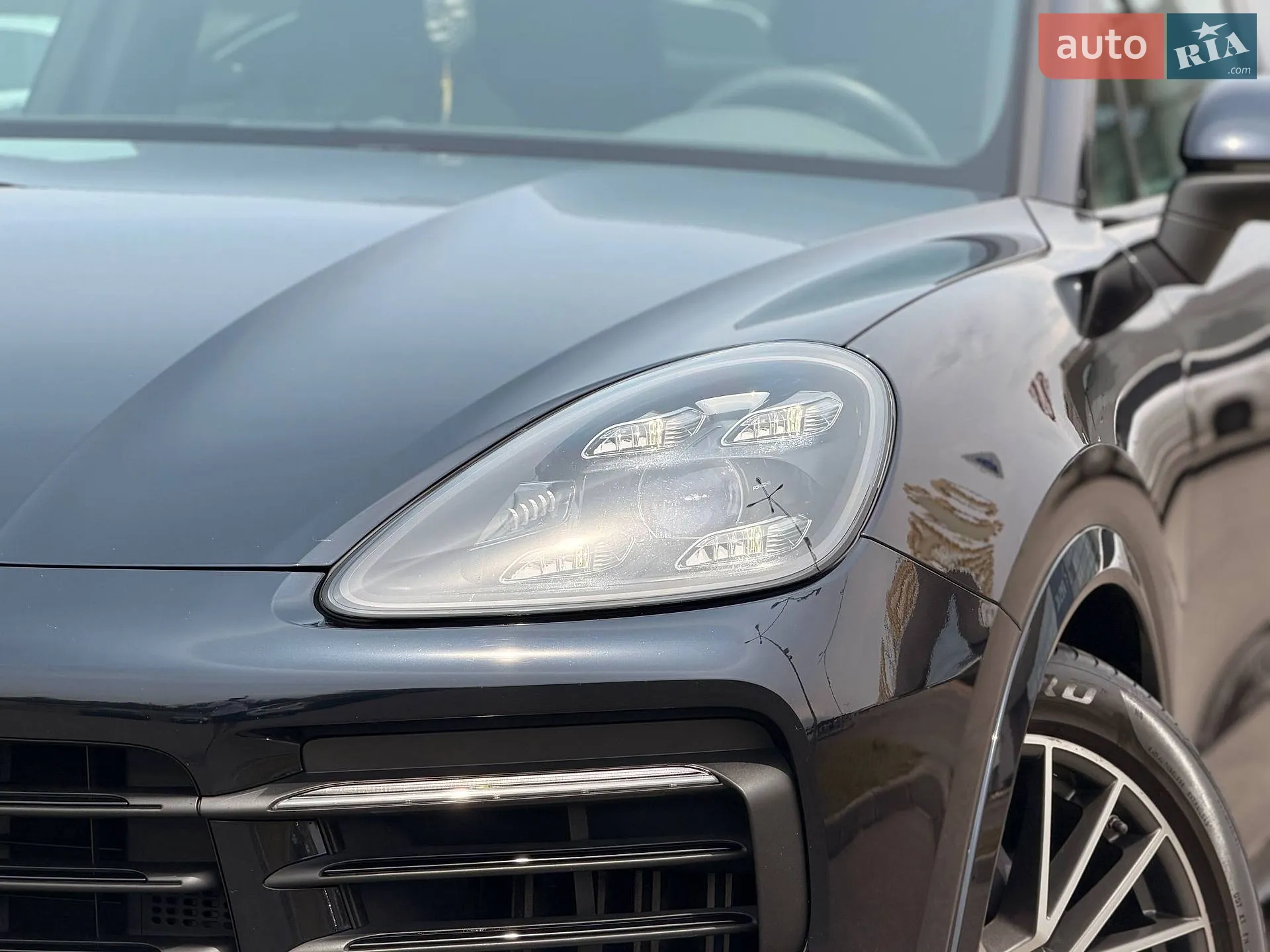2021 Porsche Cayenne - мініатюра 6