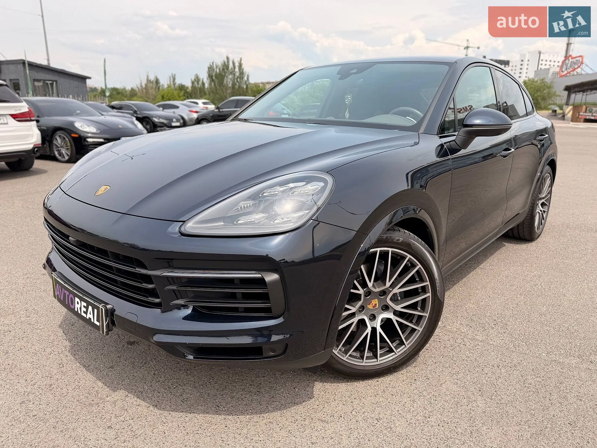 2021 Porsche Cayenne - мініатюра 11