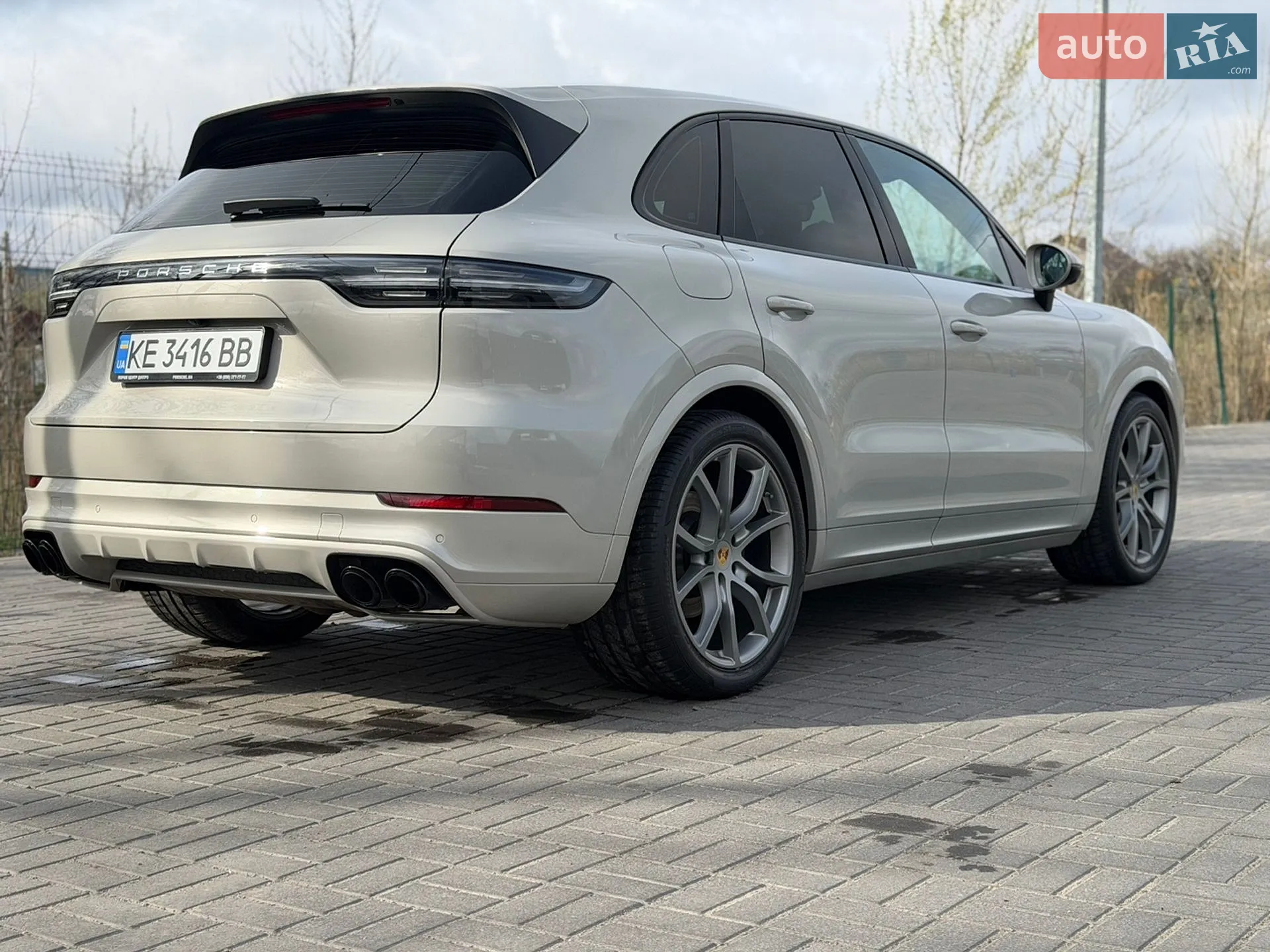 2020 Porsche Cayenne - мініатюра 6