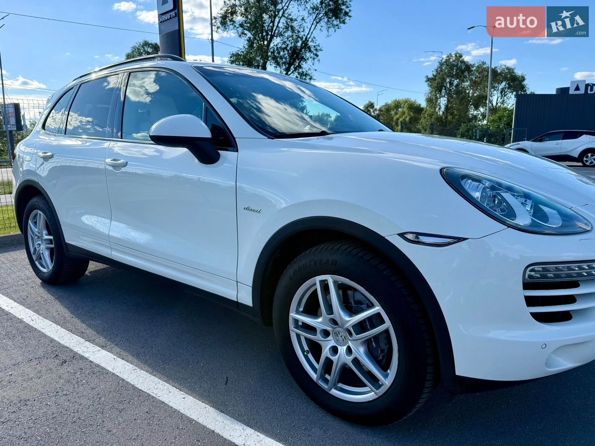 2011 Porsche Cayenne - мініатюра 8
