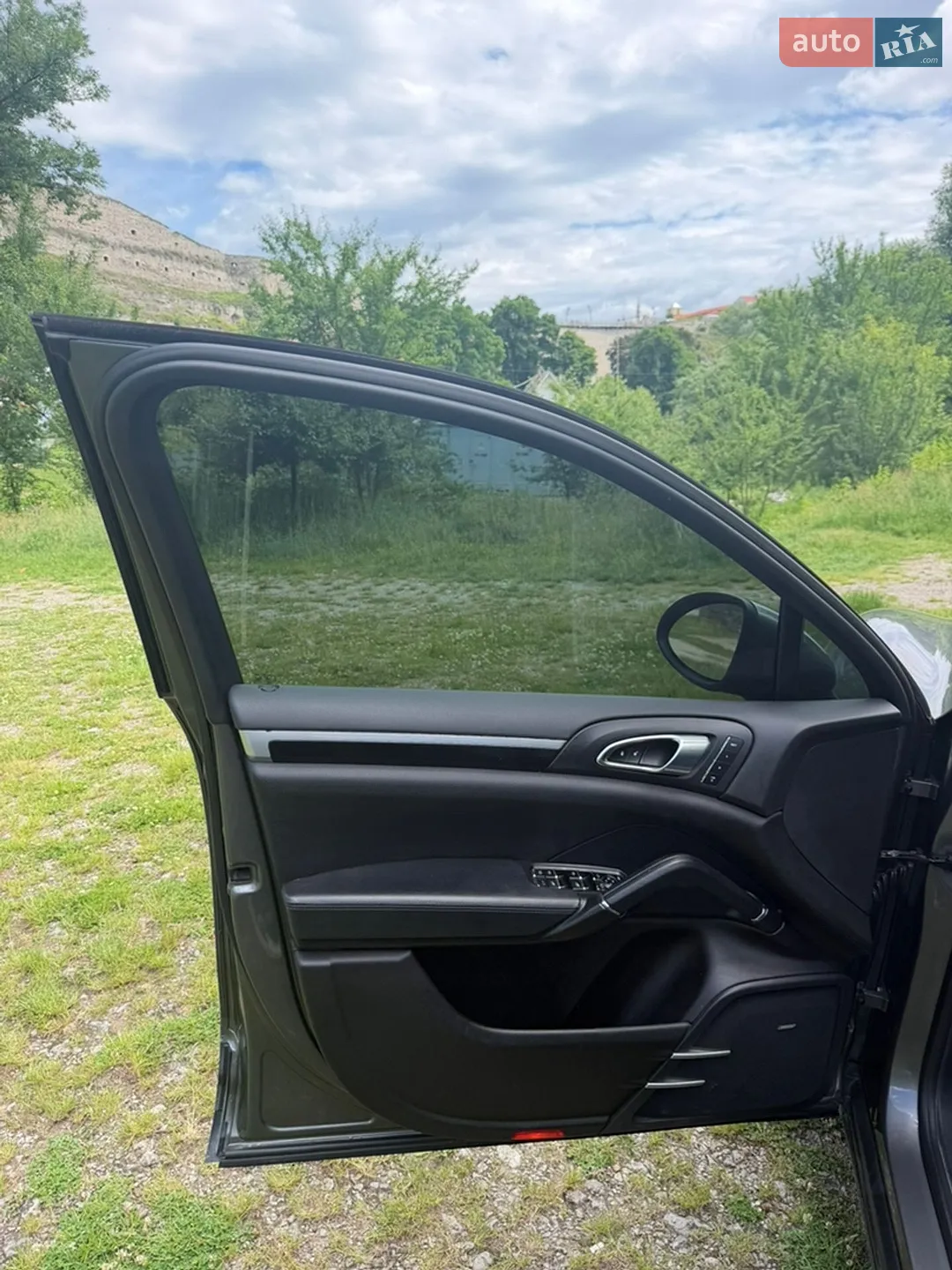 2014 Porsche Cayenne - мініатюра 11