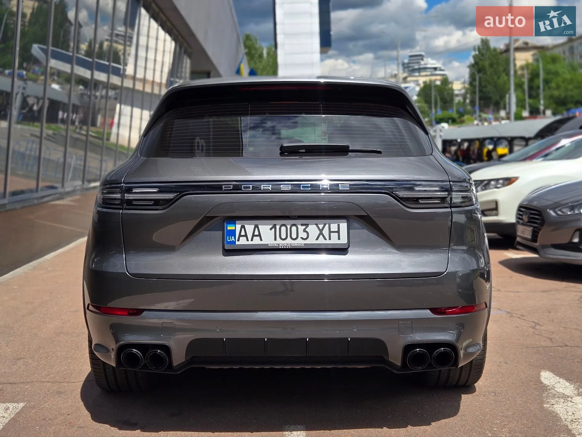 2019 Porsche Cayenne - мініатюра 6