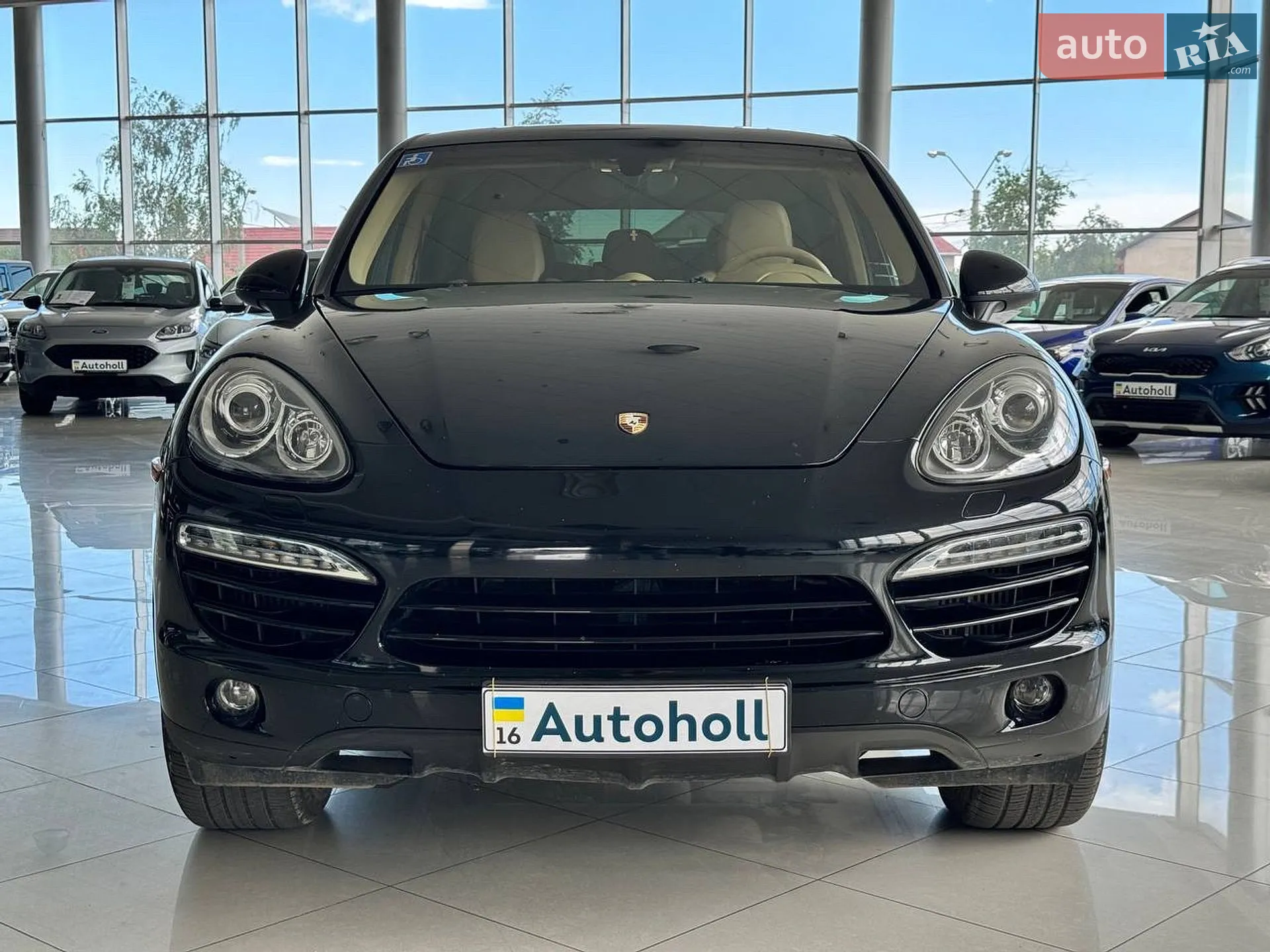 2012 Porsche Cayenne - мініатюра 2
