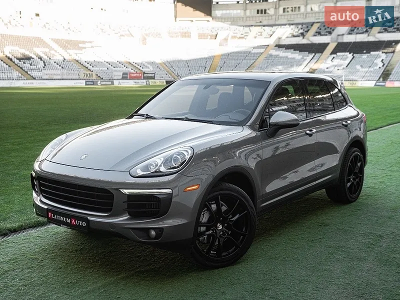 Porsche Cayenne 2016 VIN WP1AB2A25HLA50153 фото оголошення 2 з 97