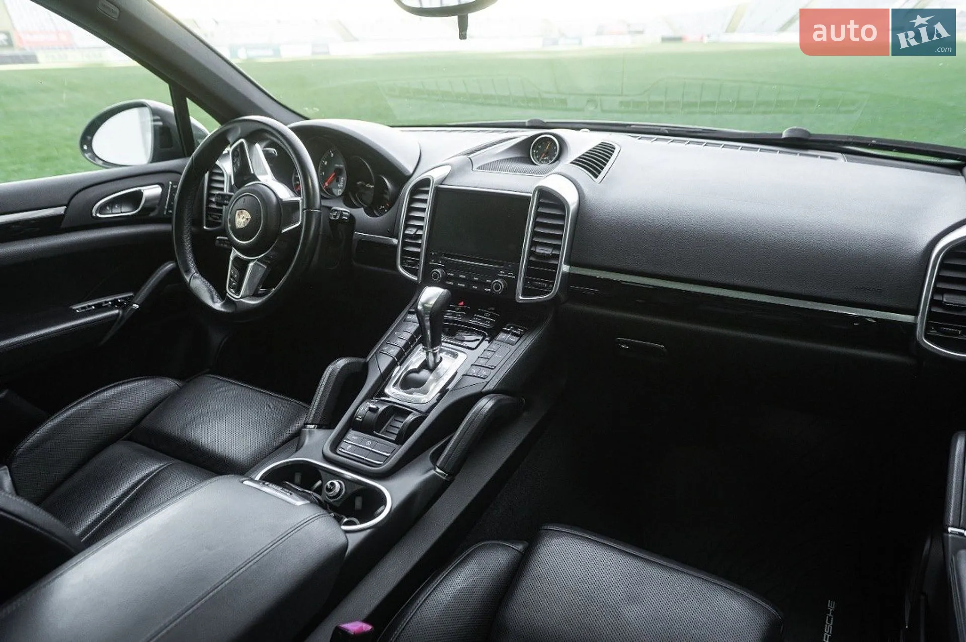 2016 Porsche Cayenne - мініатюра 22