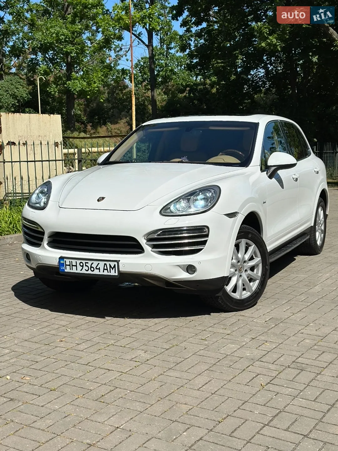 2013 Porsche Cayenne - мініатюра 4