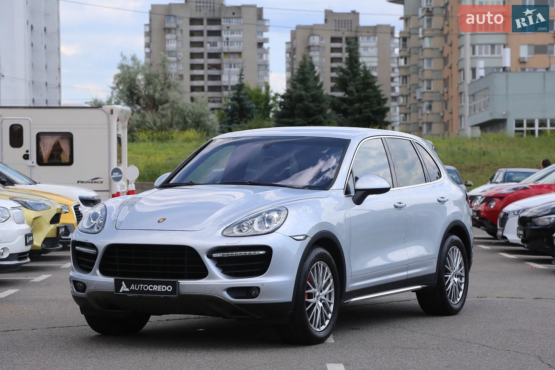 2012 Porsche Cayenne - мініатюра 3
