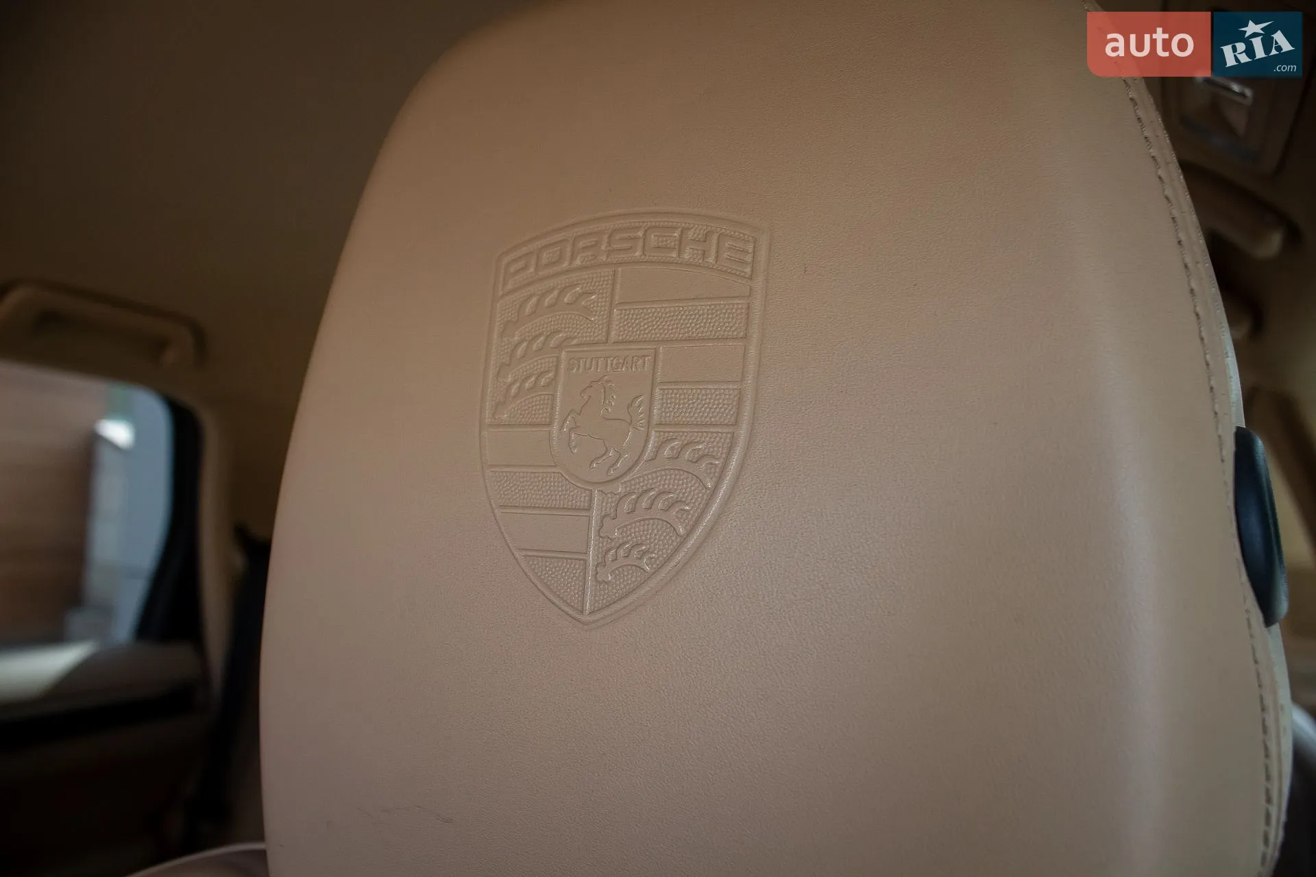 2015 Porsche Cayenne - мініатюра 33