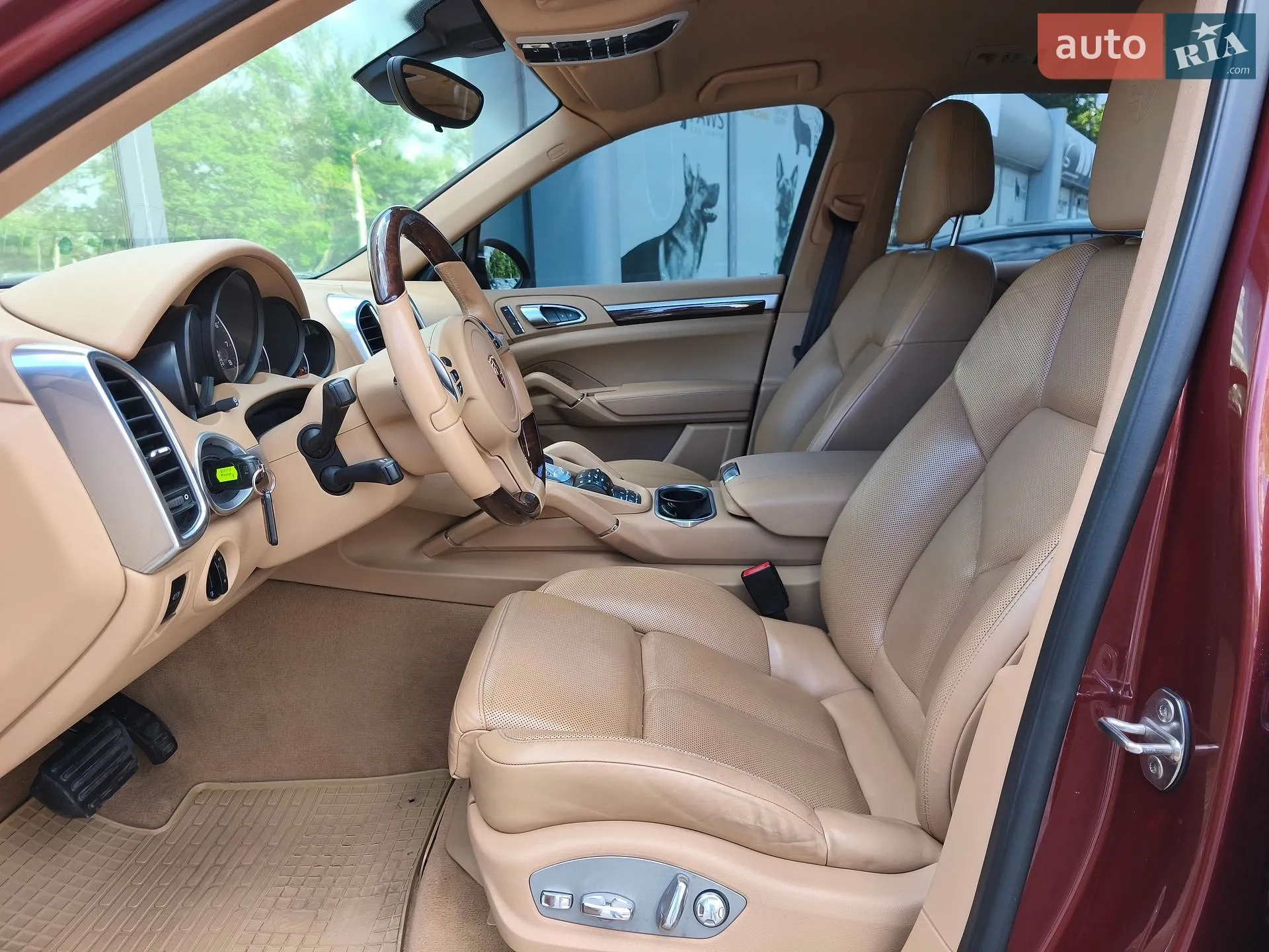2013 Porsche Cayenne - мініатюра 11