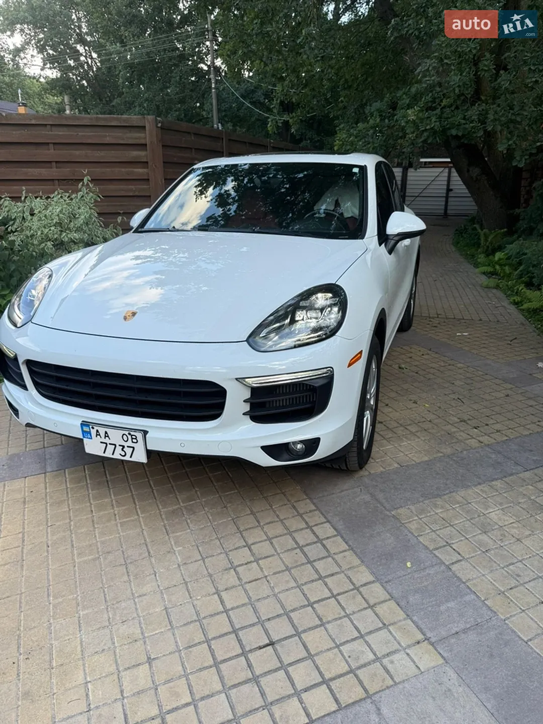 2016 Porsche Cayenne - мініатюра 16