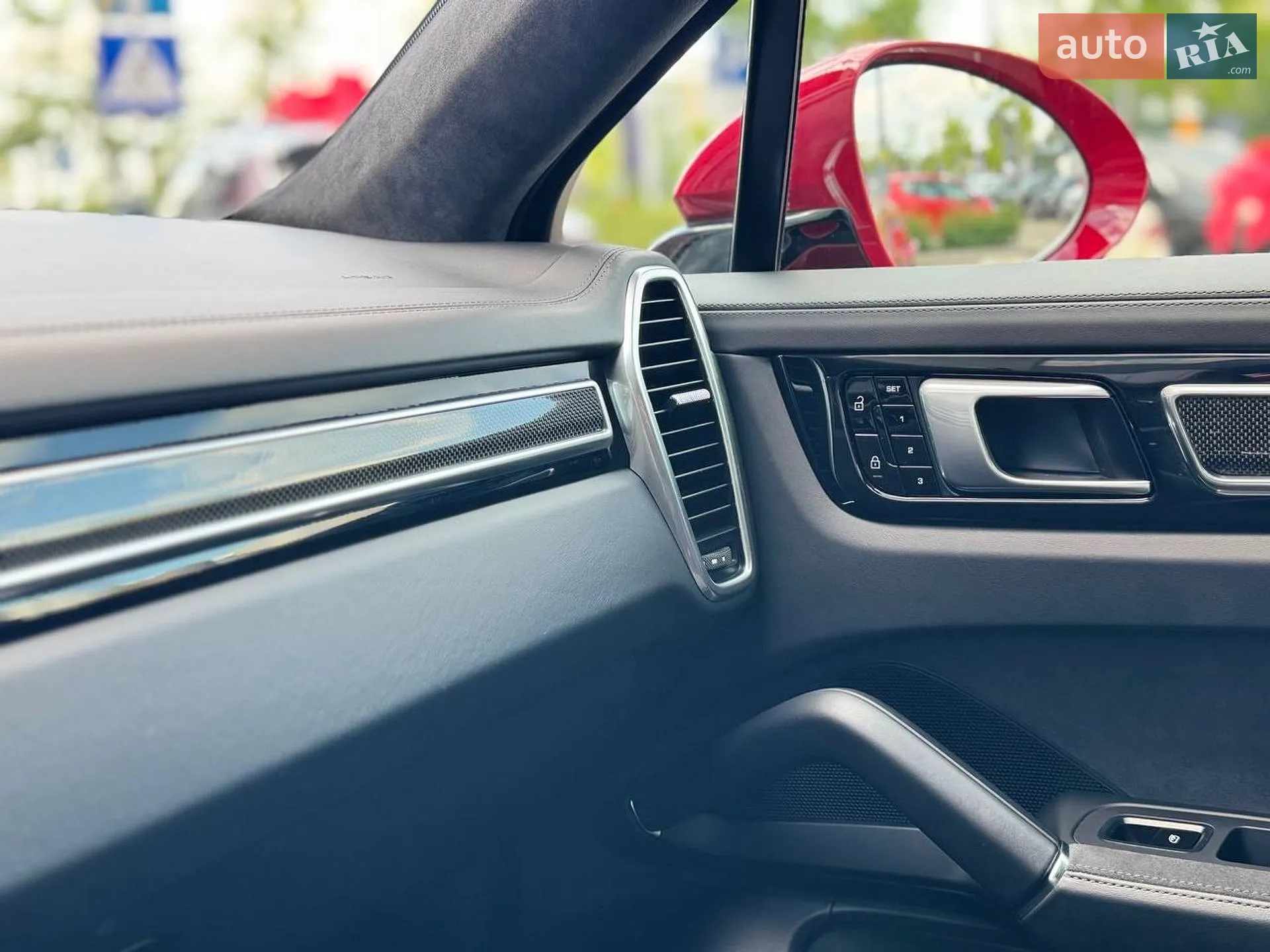 2021 Porsche Cayenne - мініатюра 33