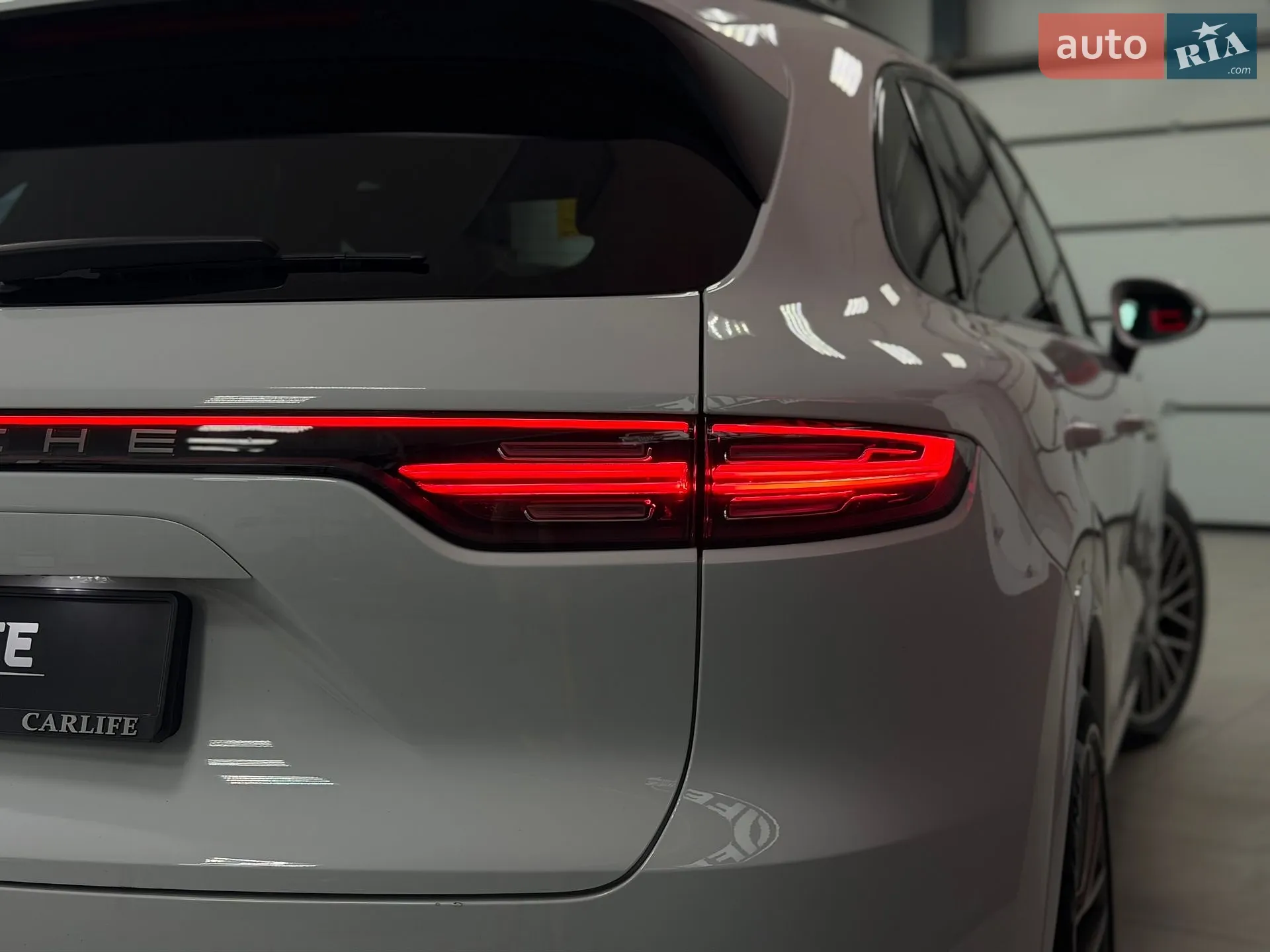 2022 Porsche Cayenne - мініатюра 18