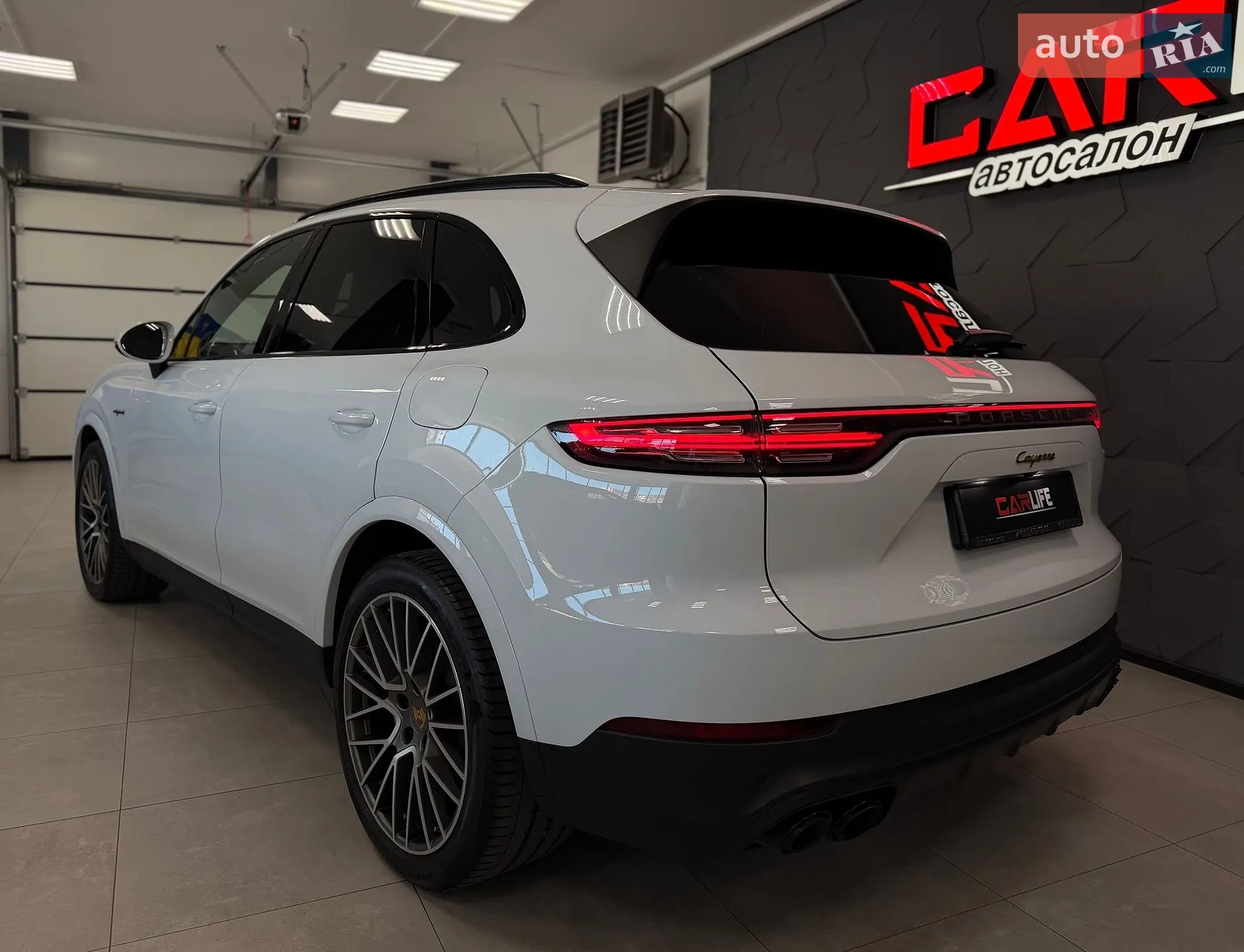 2022 Porsche Cayenne - мініатюра 30