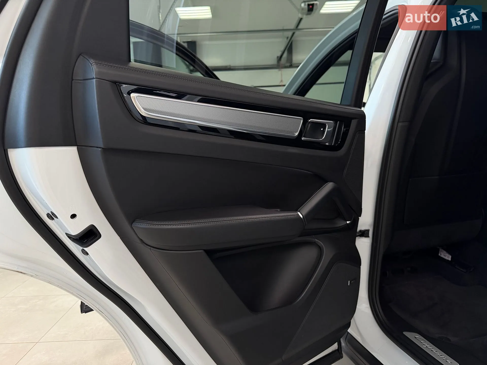 2022 Porsche Cayenne - мініатюра 49
