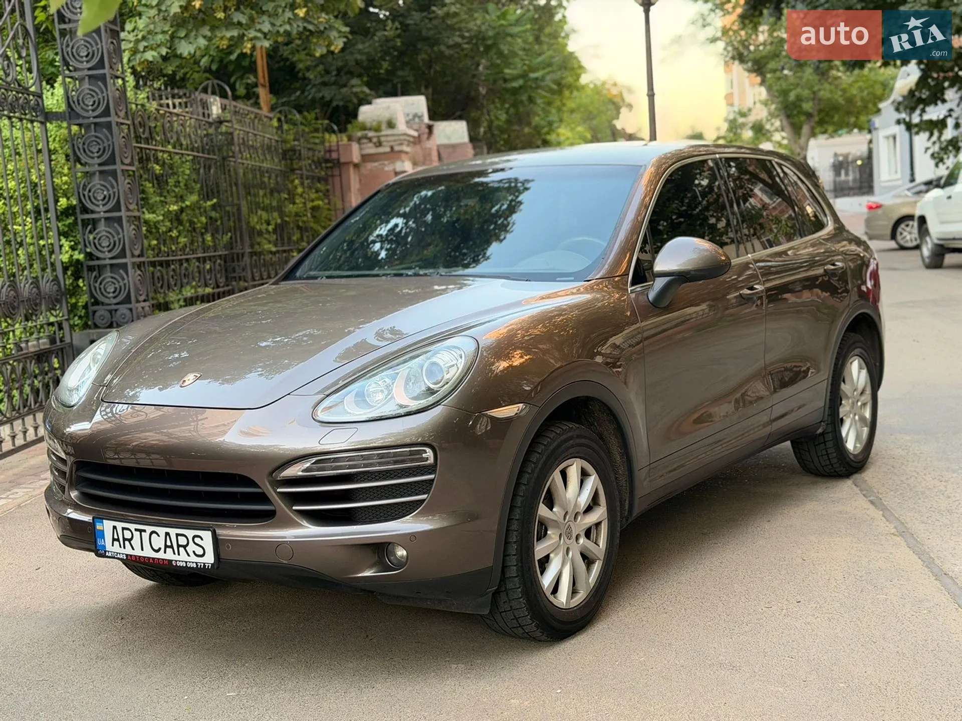 Porsche Cayenne 2011 VIN WP1ZZZ92ZCLA03494 фото оголошення 4 з 8