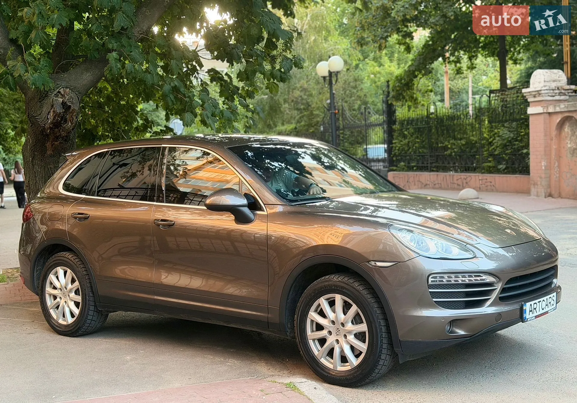 Porsche Cayenne 2011 VIN WP1ZZZ92ZCLA03494 фото оголошення 5 з 8