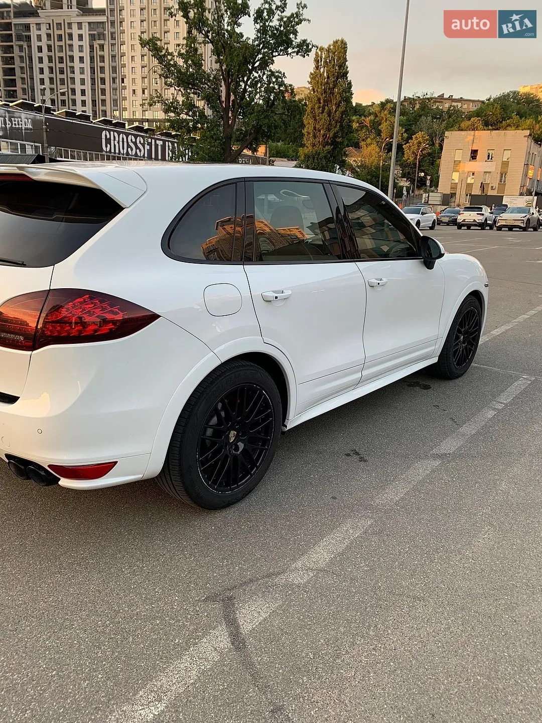 Porsche Cayenne 2012 VIN WP1ZZZ92ZDLA75186 фото оголошення 4 з 17