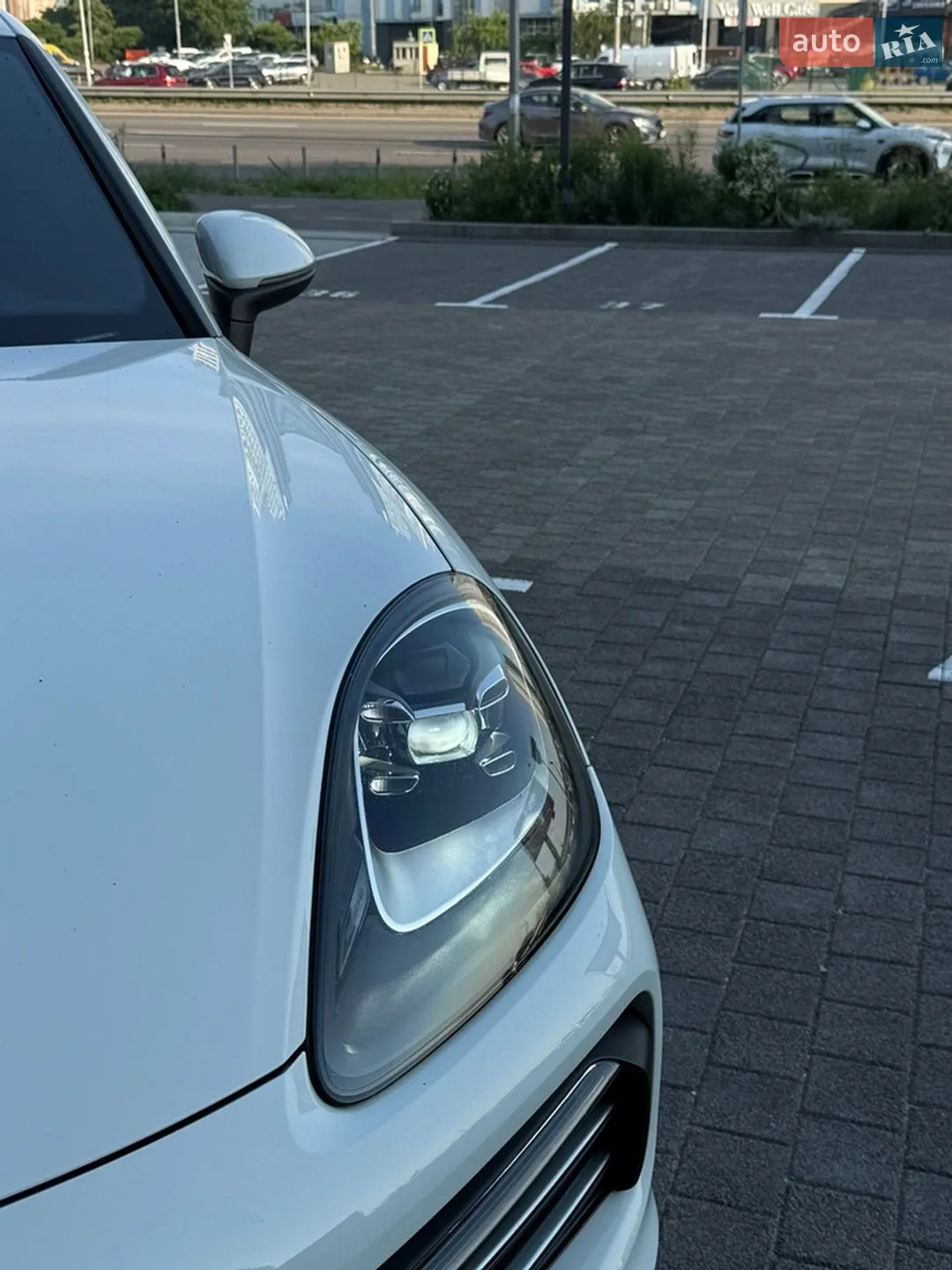 2019 Porsche Cayenne - мініатюра 11