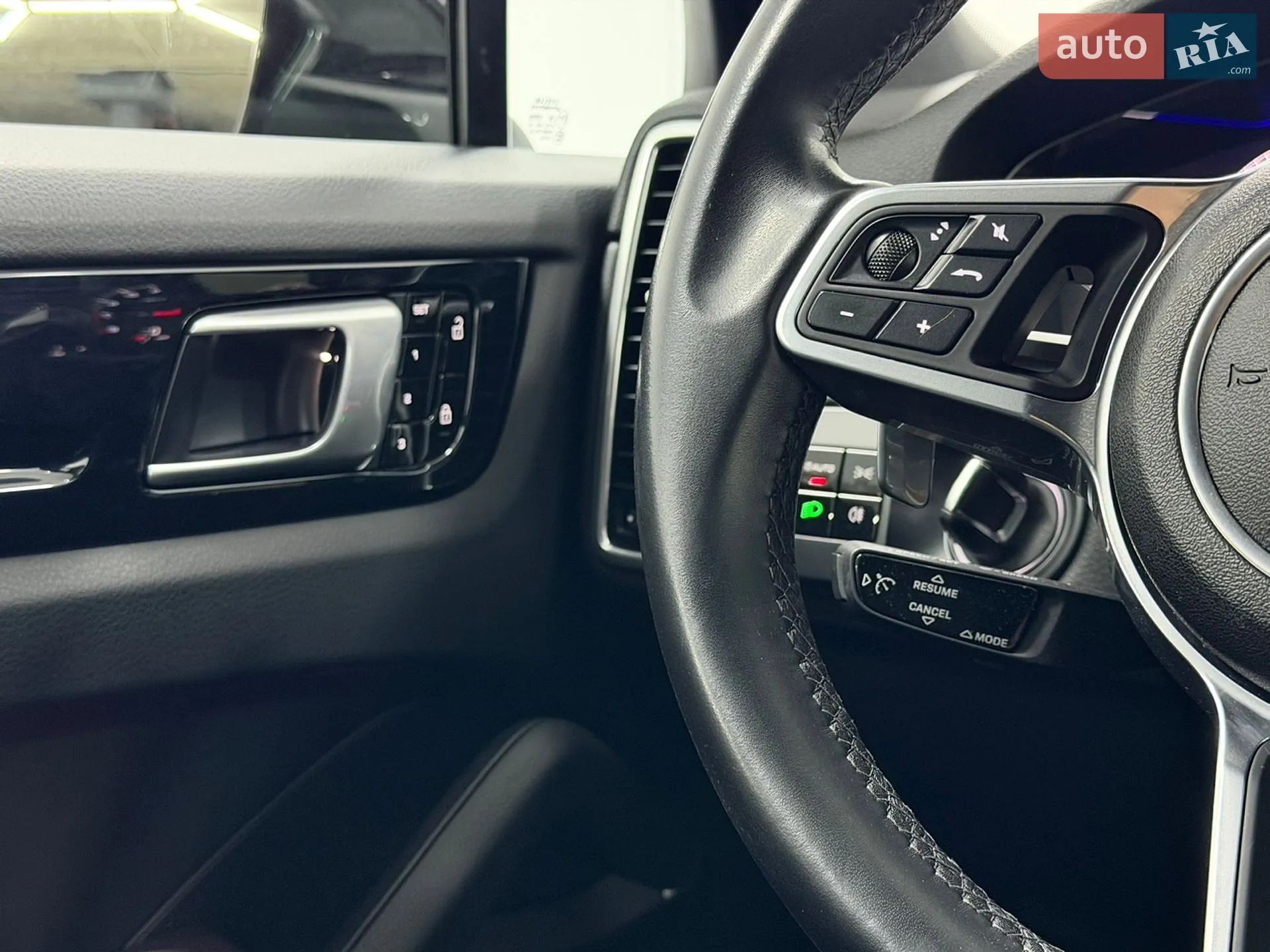 2019 Porsche Cayenne - мініатюра 16