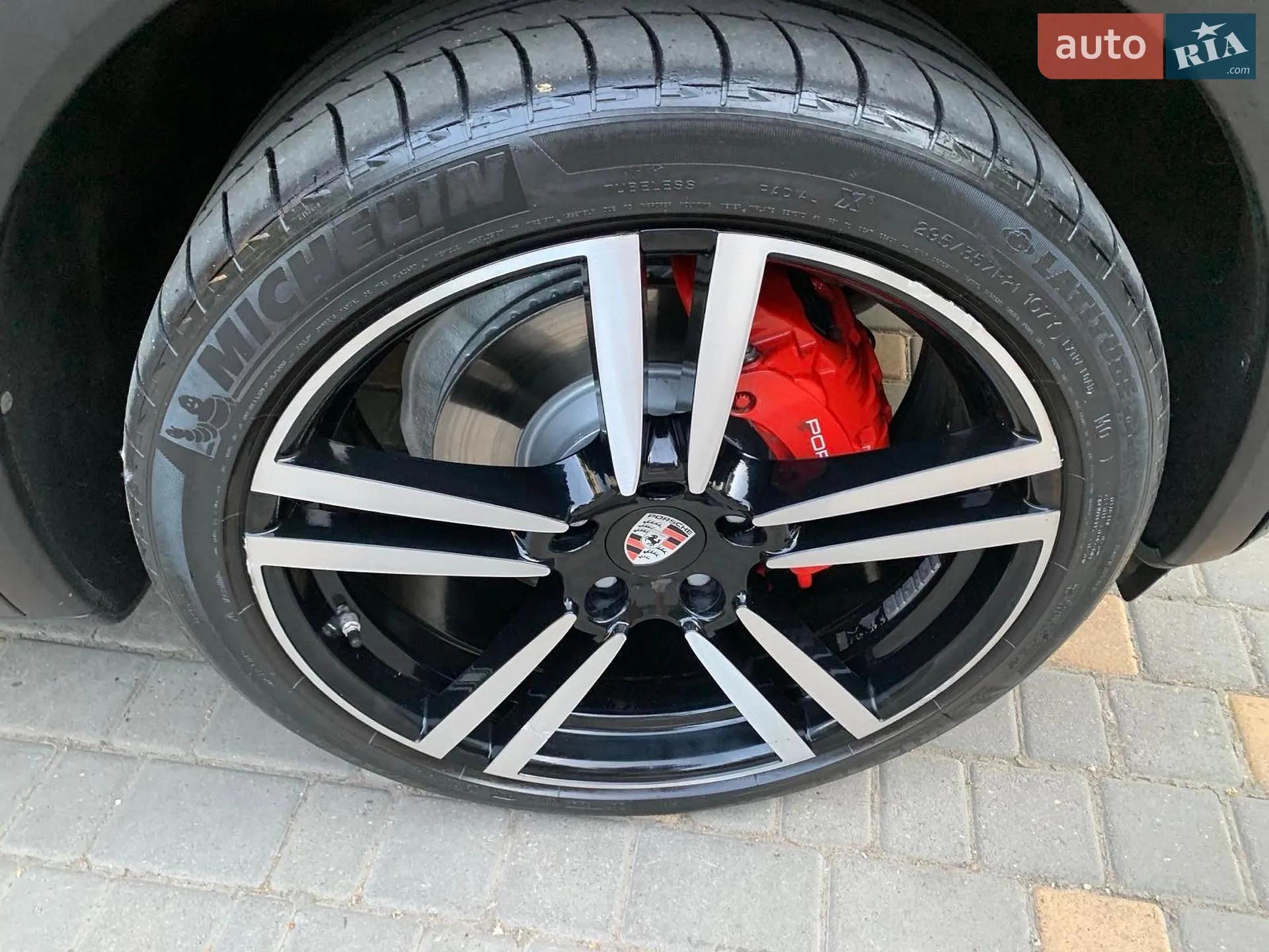 2011 Porsche Cayenne - мініатюра 45