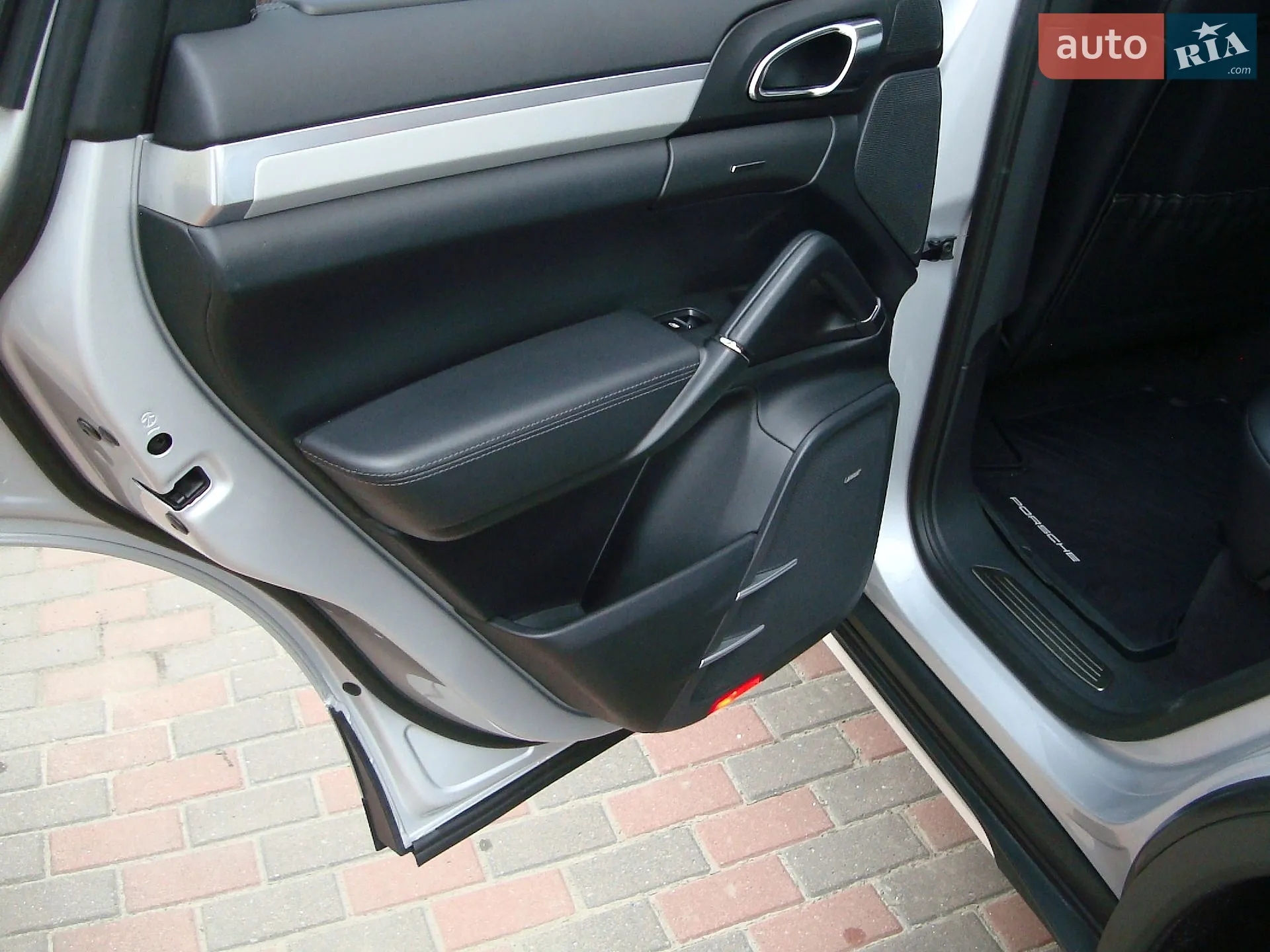 2014 Porsche Cayenne - мініатюра 15