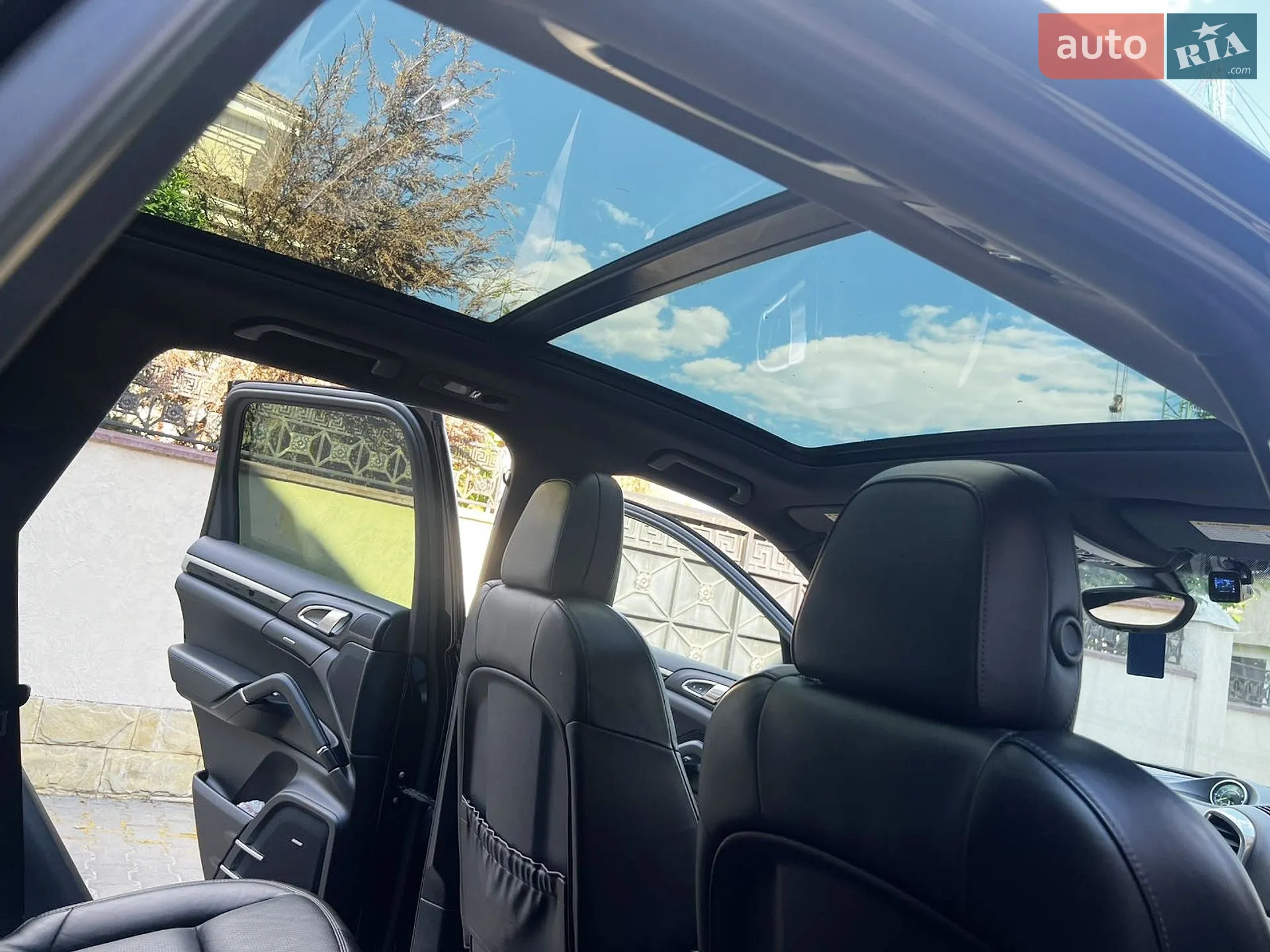 2015 Porsche Cayenne - мініатюра 9