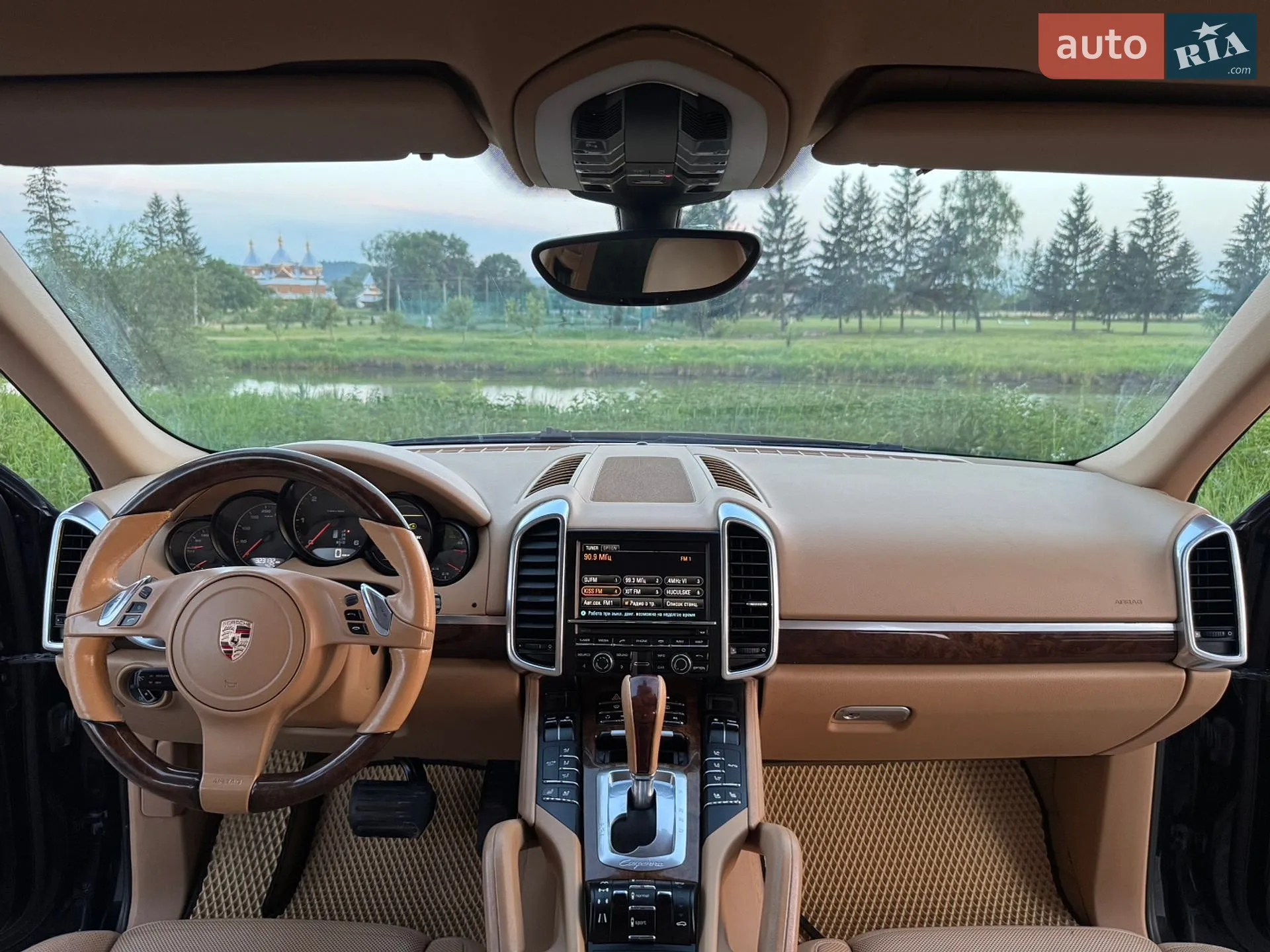 2011 Porsche Cayenne - мініатюра 34