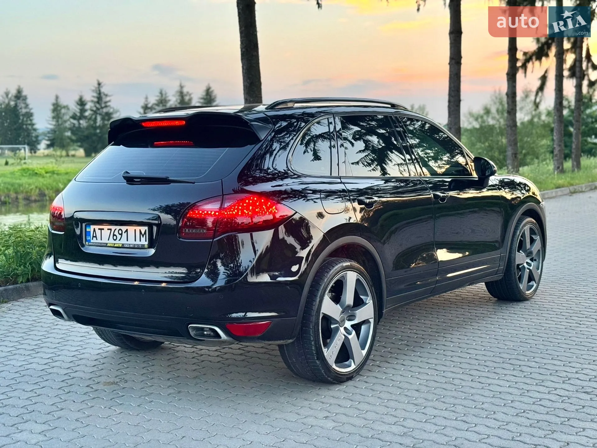 2011 Porsche Cayenne - мініатюра 44