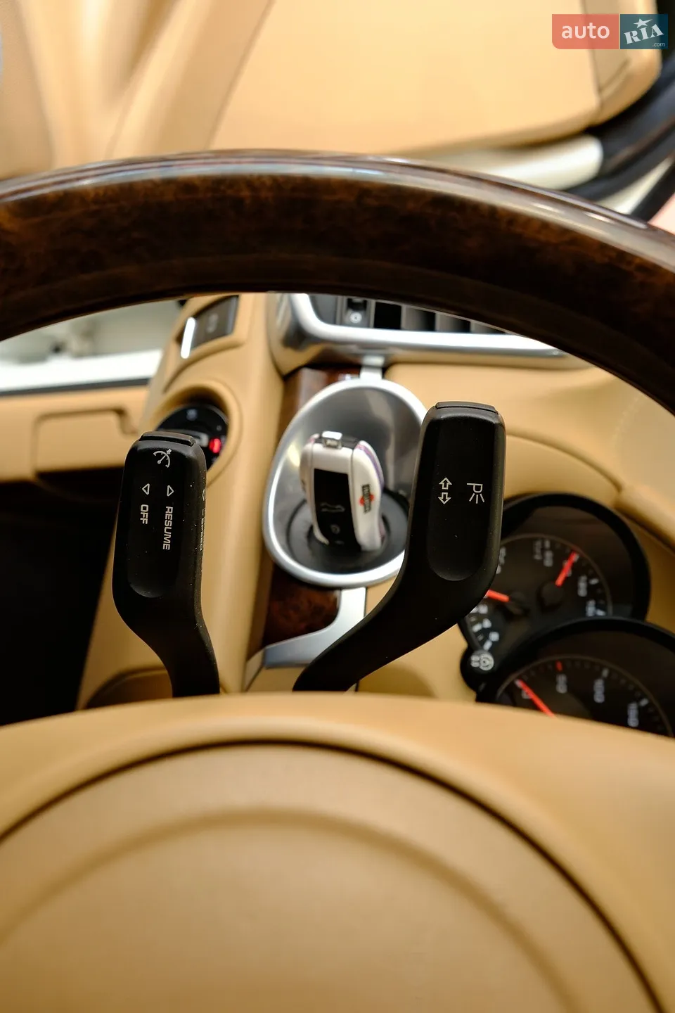 2011 Porsche Cayenne - мініатюра 19