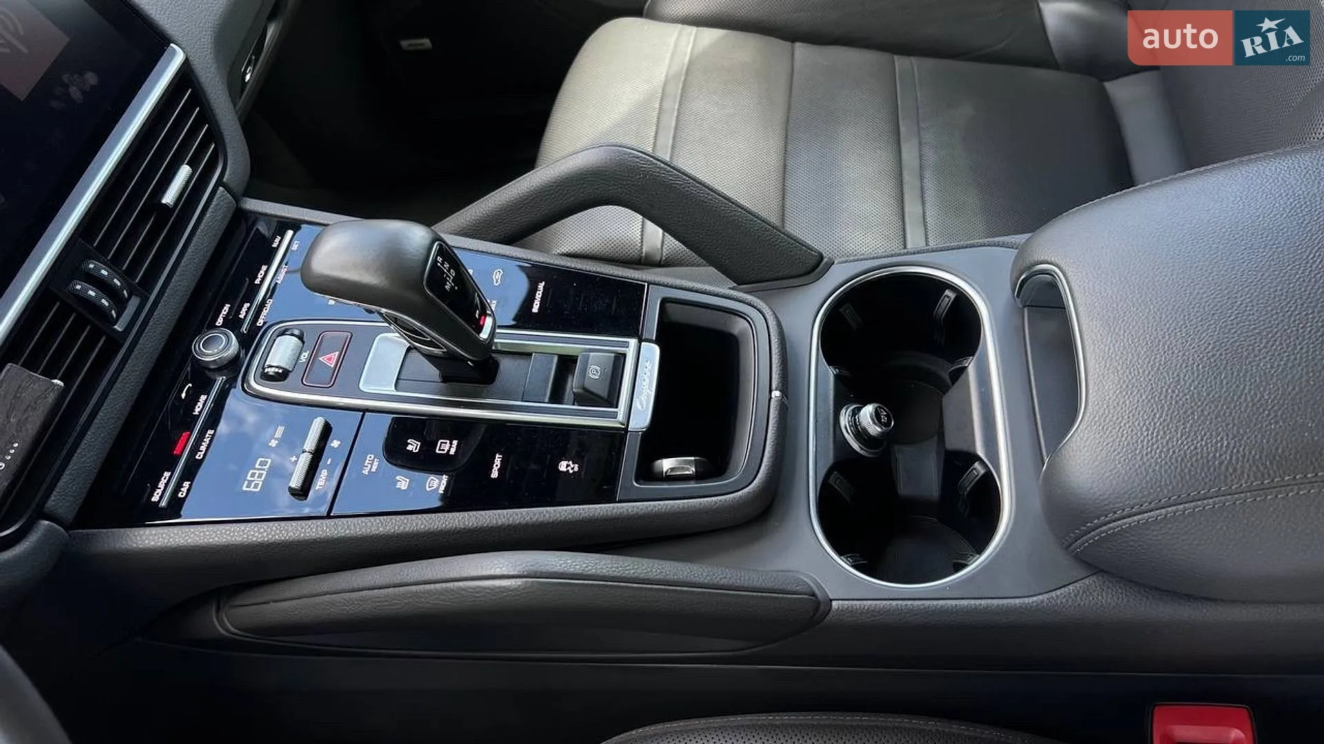2018 Porsche Cayenne - мініатюра 15