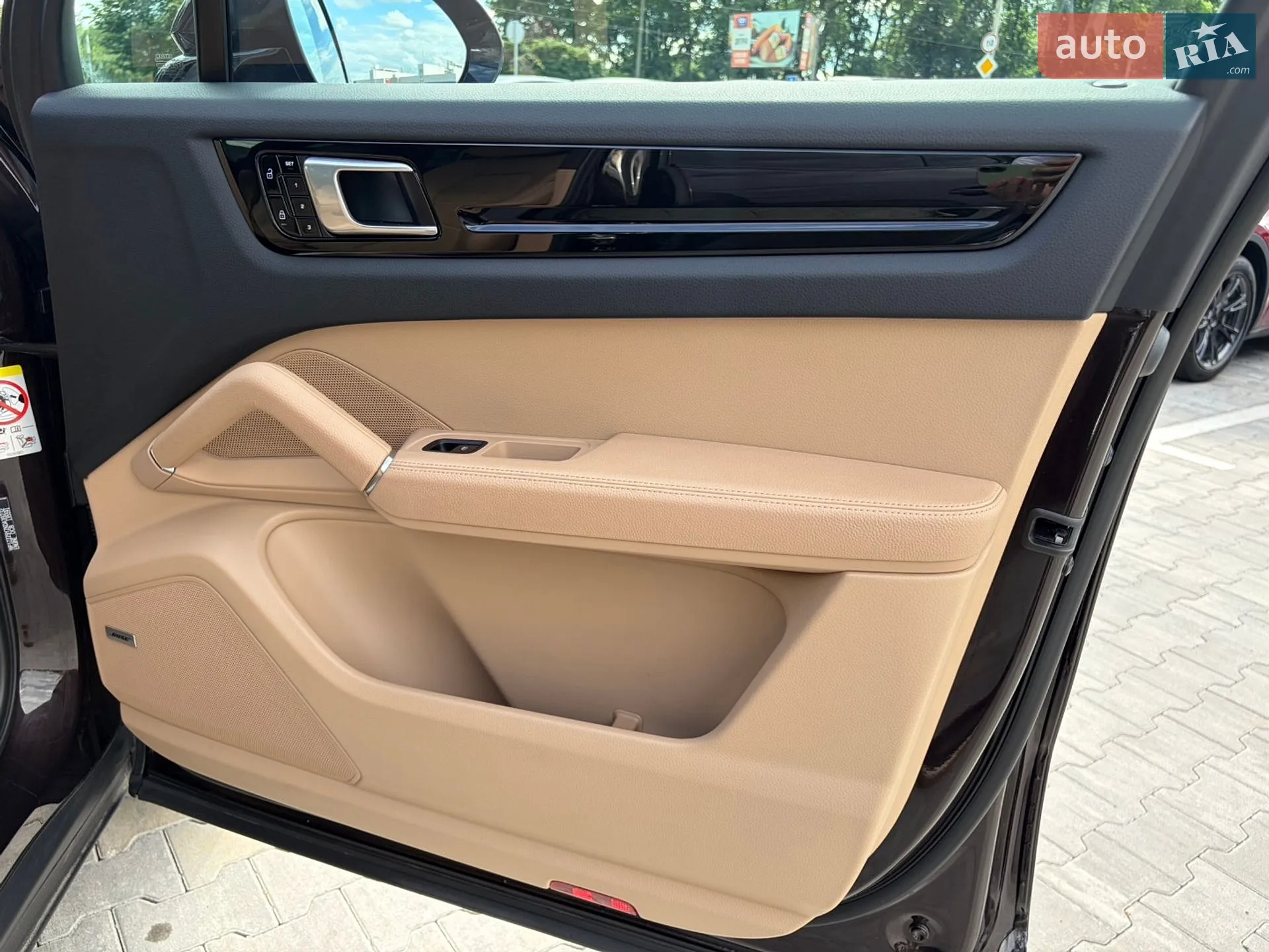2019 Porsche Cayenne - мініатюра 13