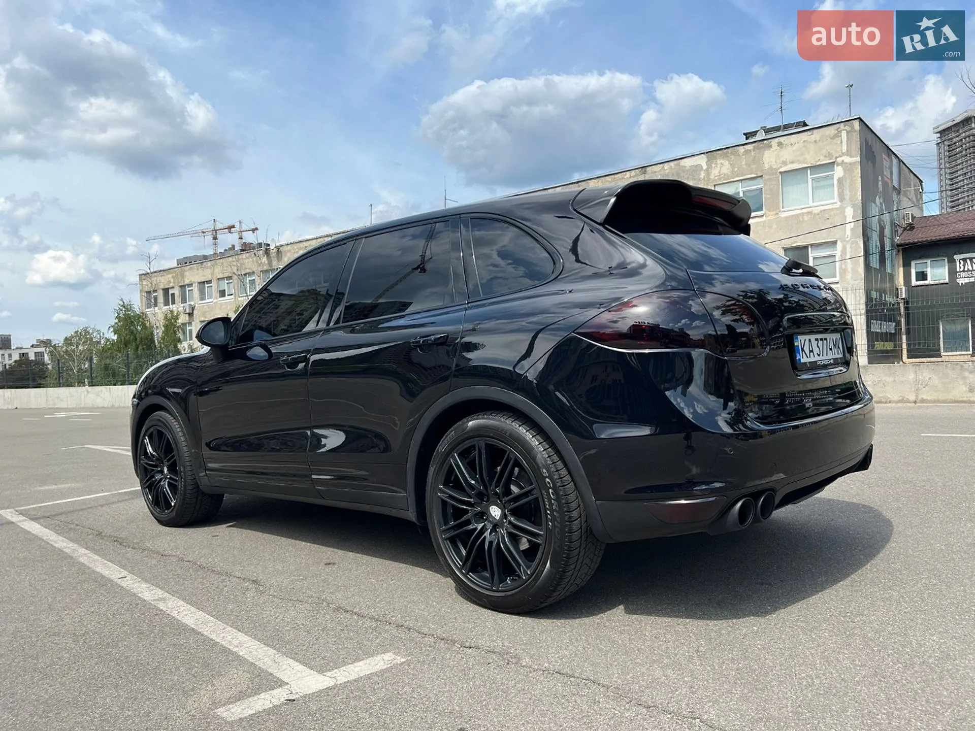 2011 Porsche Cayenne - мініатюра 2