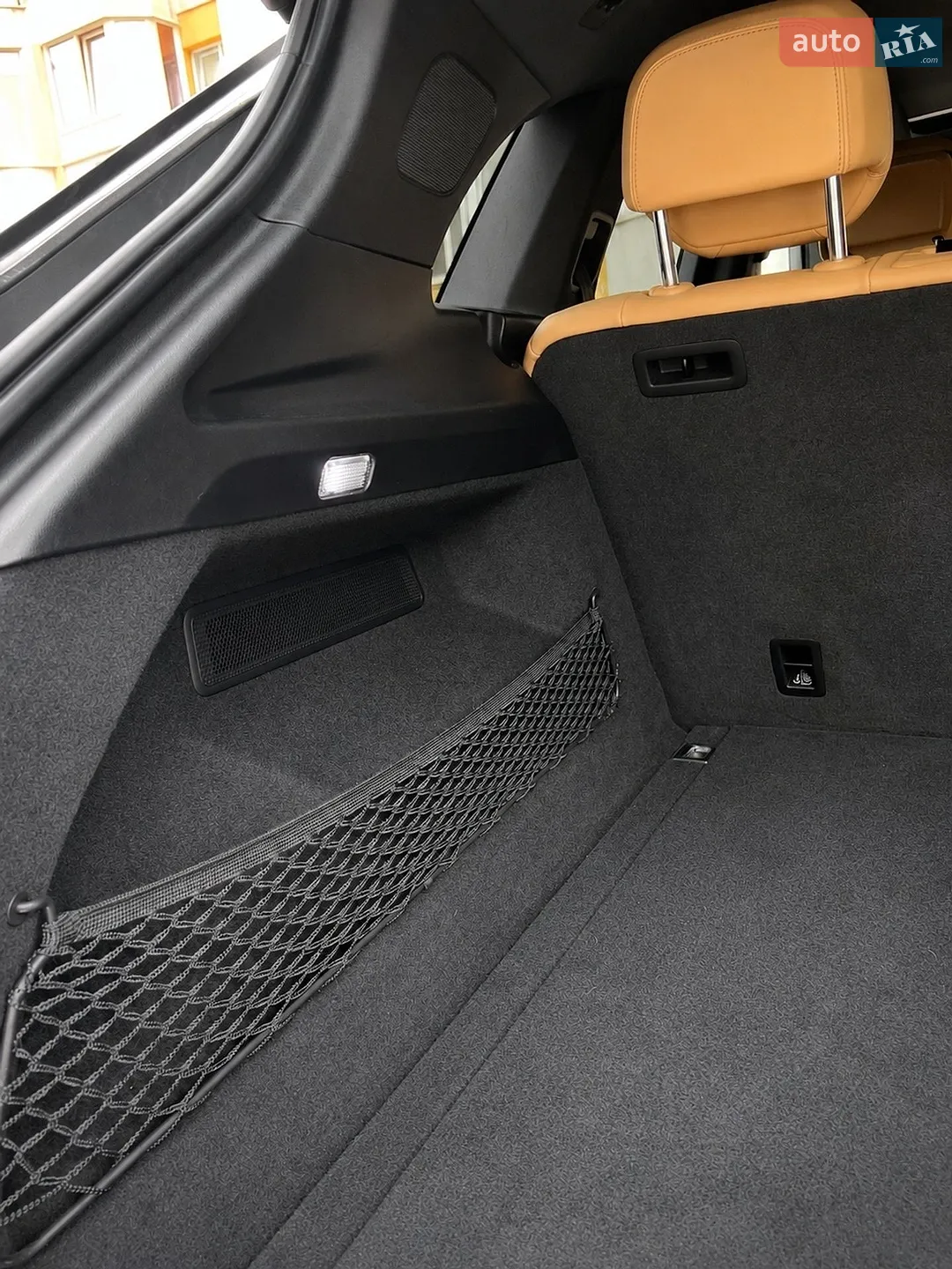 2020 Porsche Cayenne - мініатюра 12