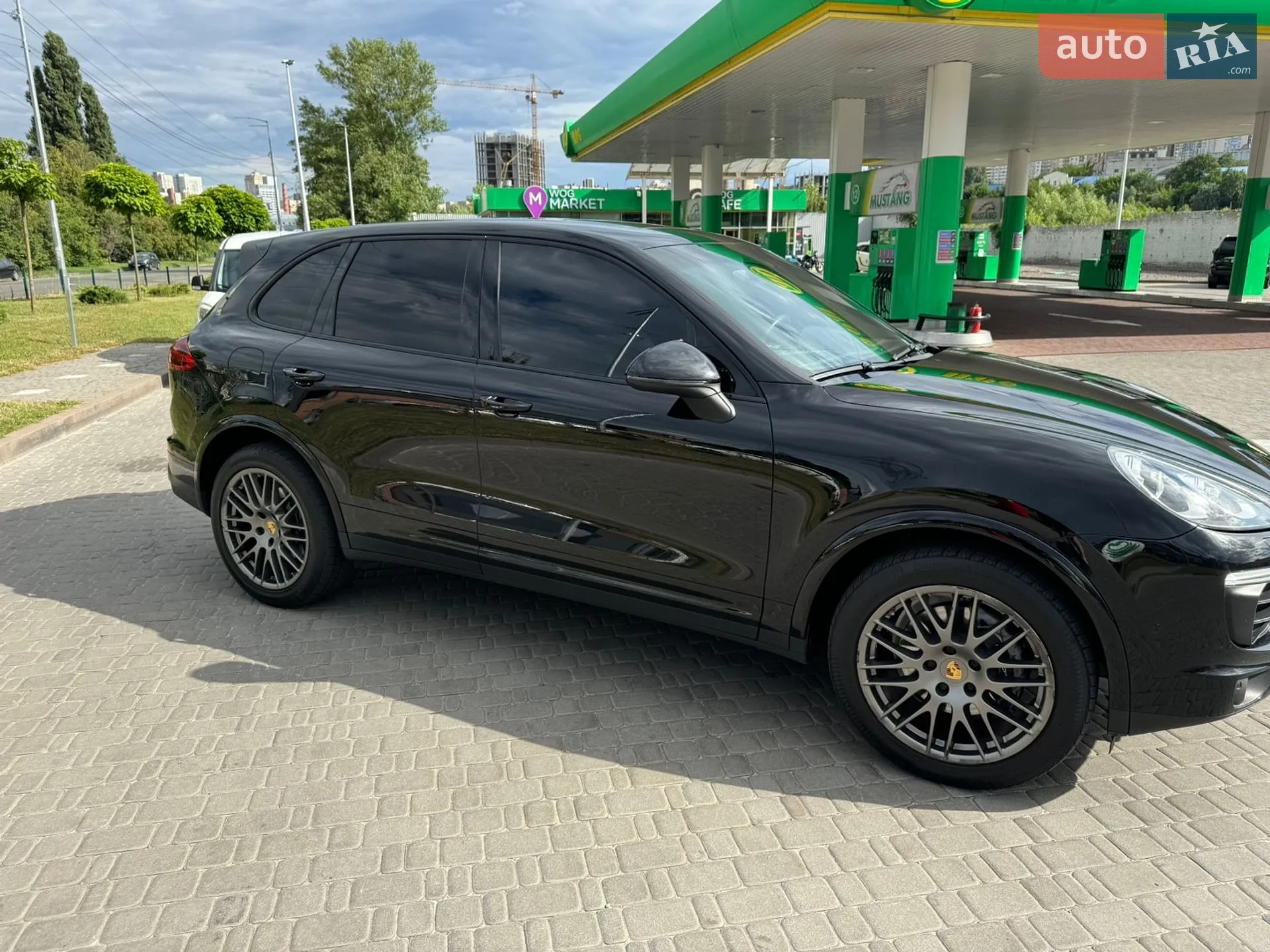 2016 Porsche Cayenne - мініатюра 9