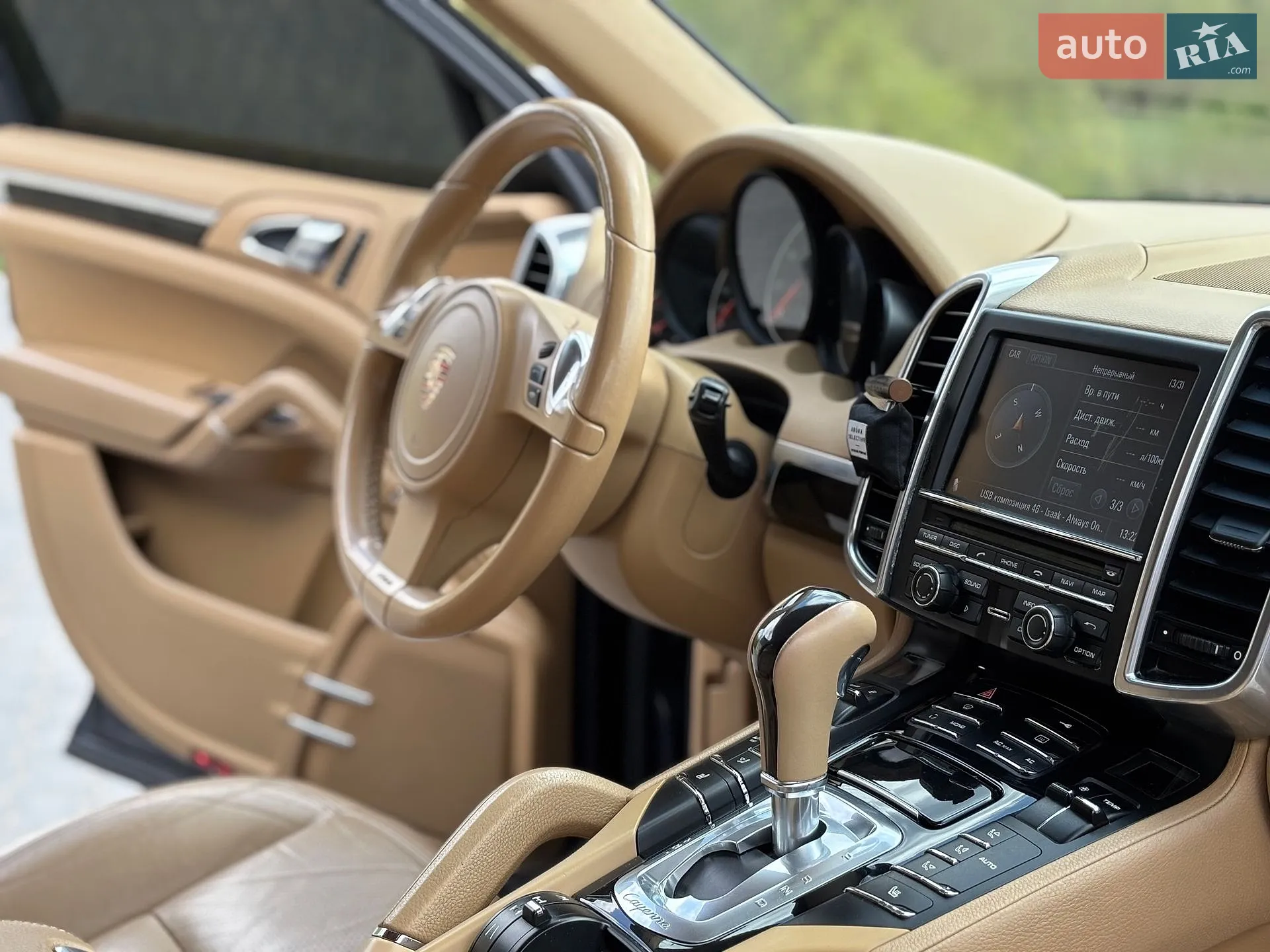 2011 Porsche Cayenne - мініатюра 12