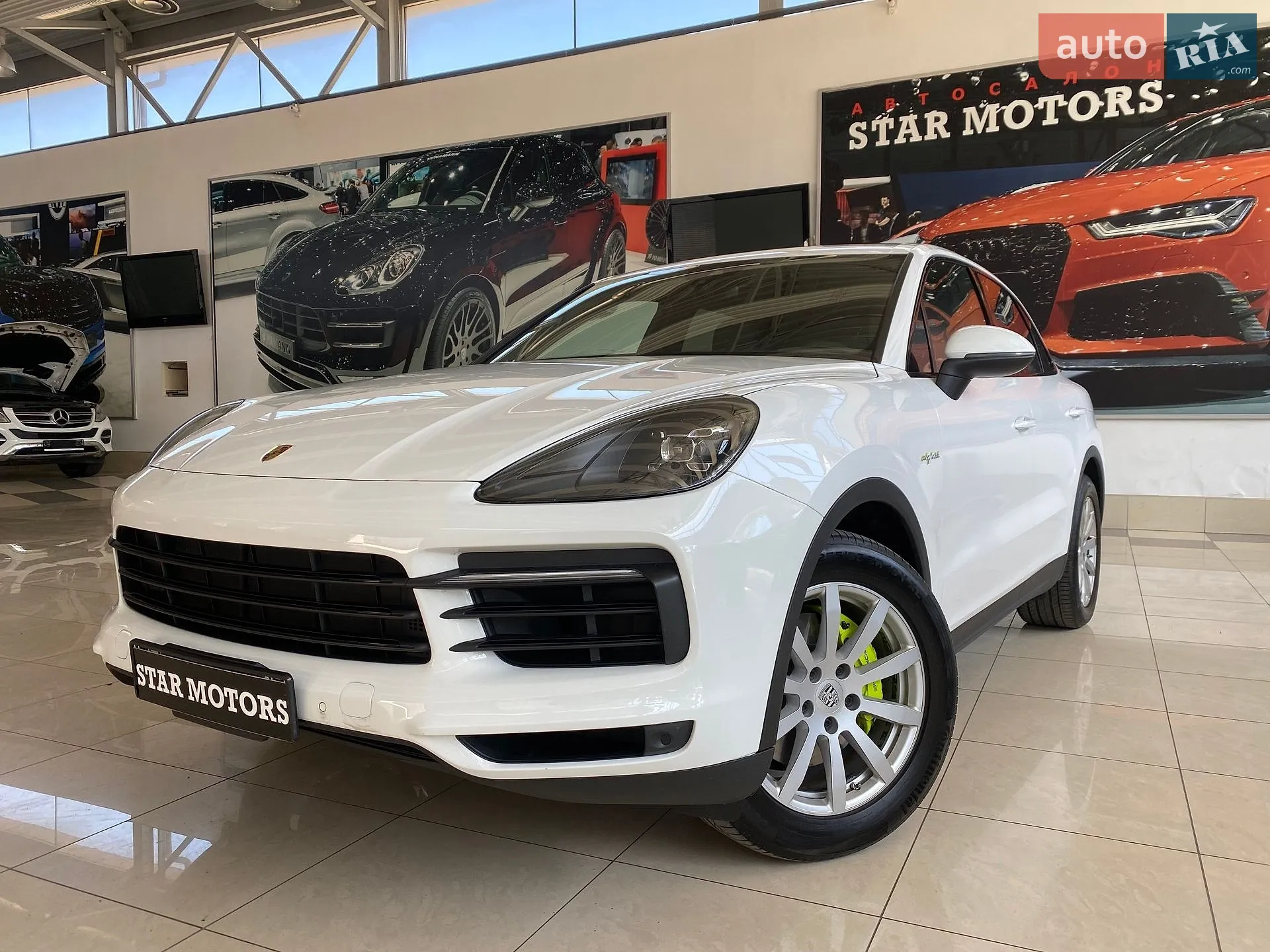 2019 Porsche Cayenne - мініатюра 2