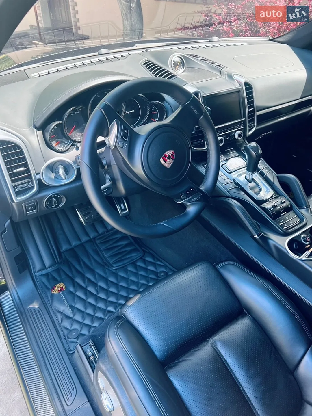 2011 Porsche Cayenne - мініатюра 40