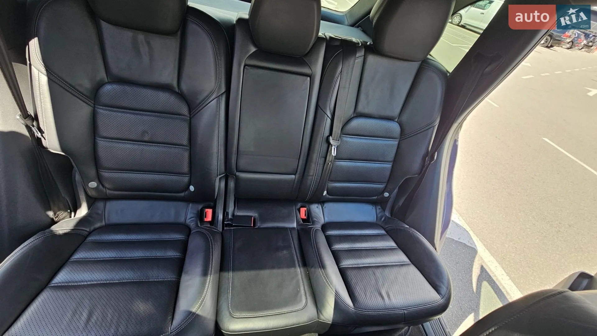 2011 Porsche Cayenne - мініатюра 18