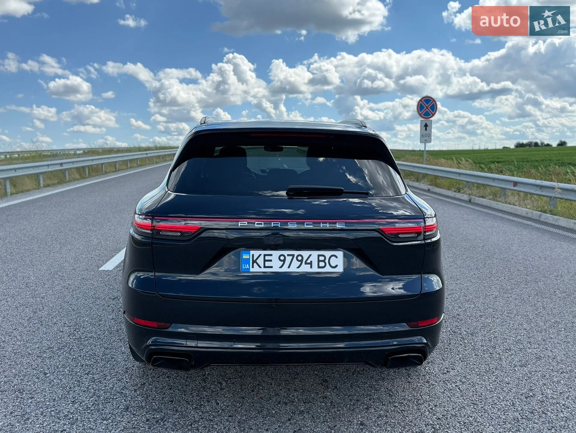 2019 Porsche Cayenne - мініатюра 6