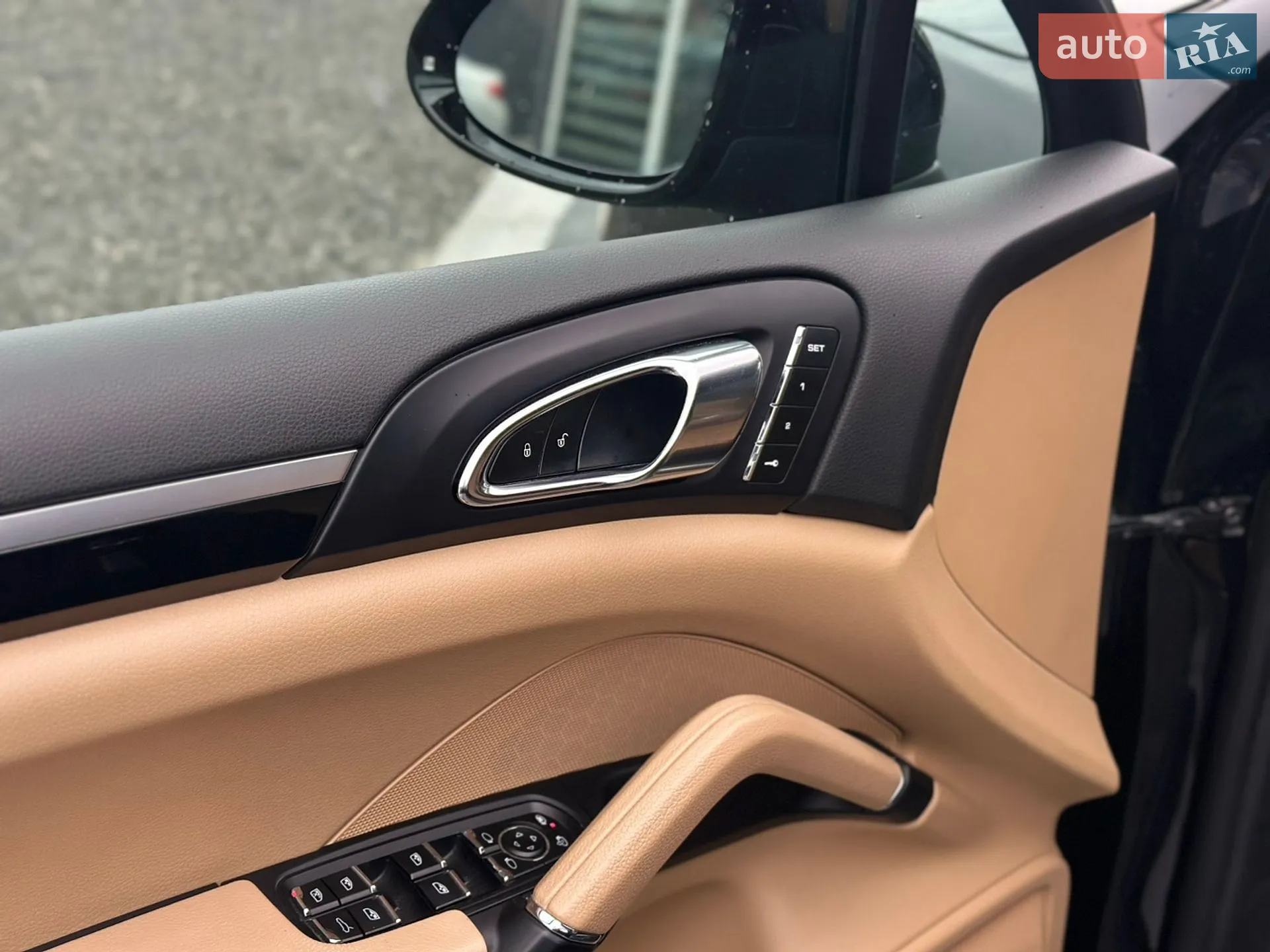 2015 Porsche Cayenne - мініатюра 18