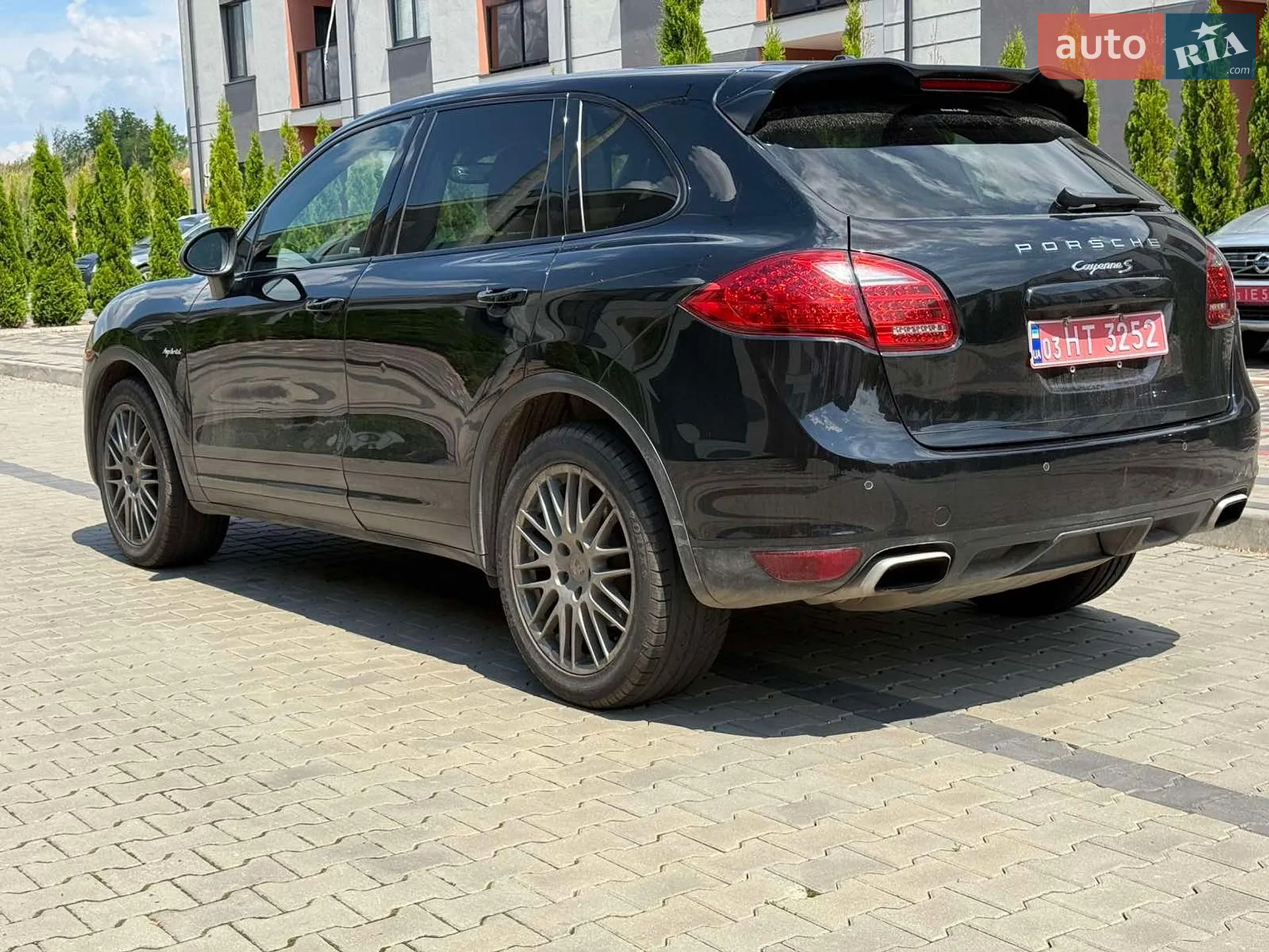2013 Porsche Cayenne - мініатюра 27