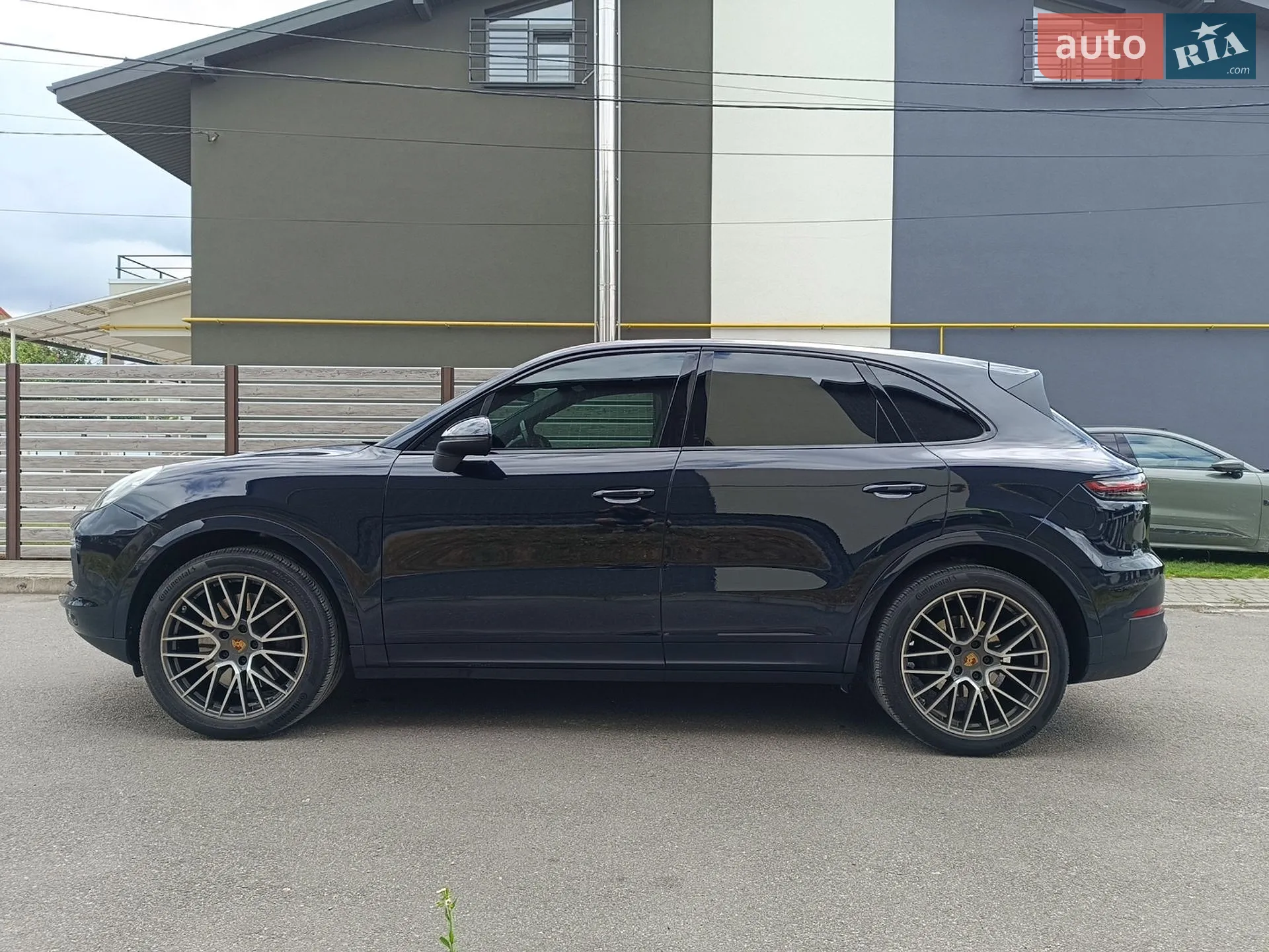 2021 Porsche Cayenne - мініатюра 5
