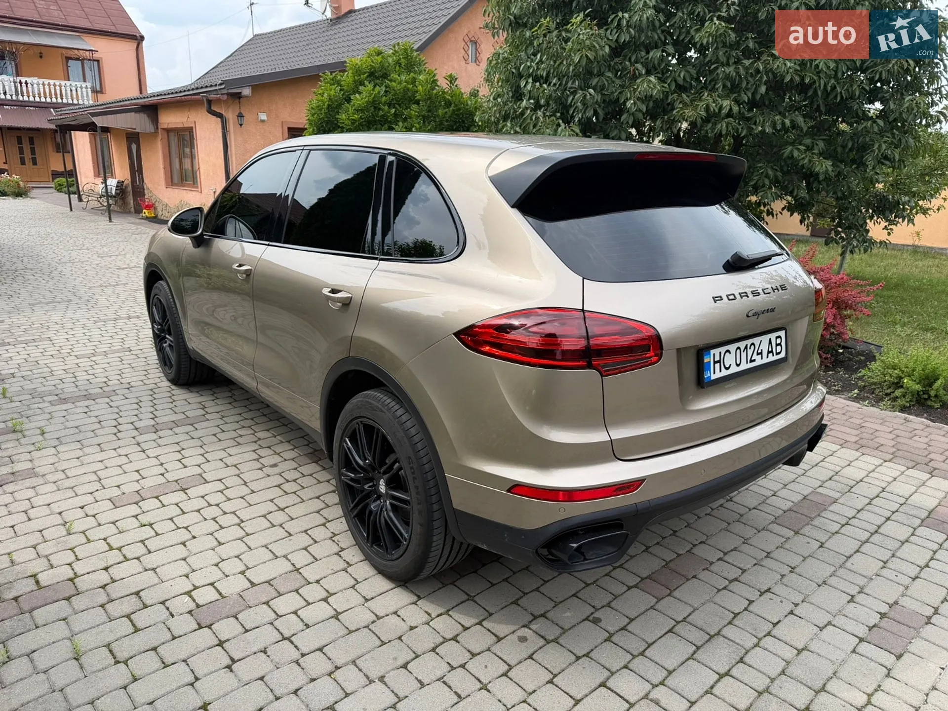 2015 Porsche Cayenne - мініатюра 4