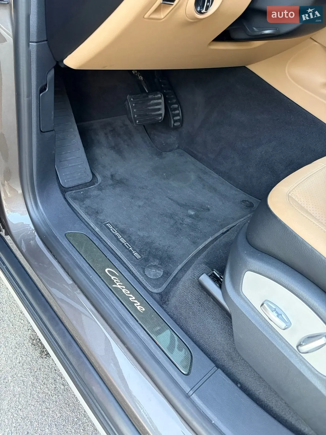 2016 Porsche Cayenne - мініатюра 41