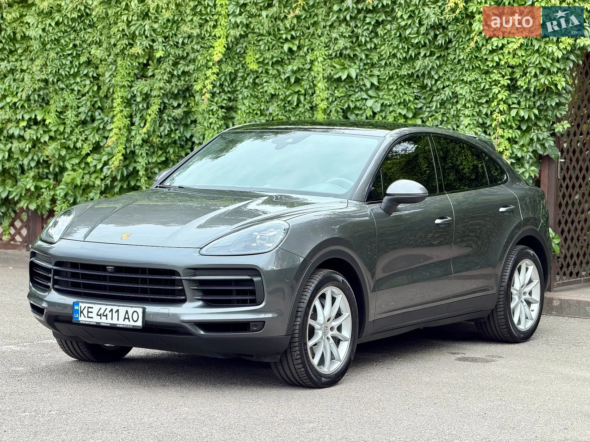 Porsche Cayenne Coupe 2021