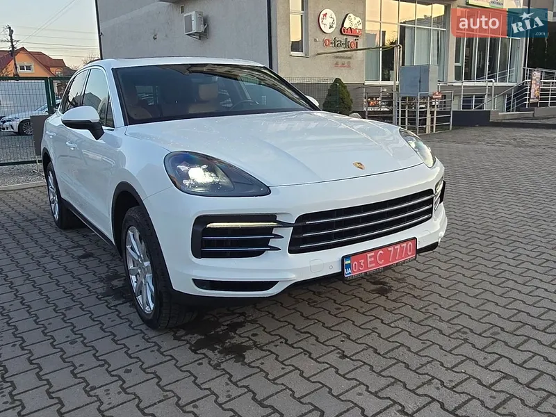 Porsche Cayenne 2019