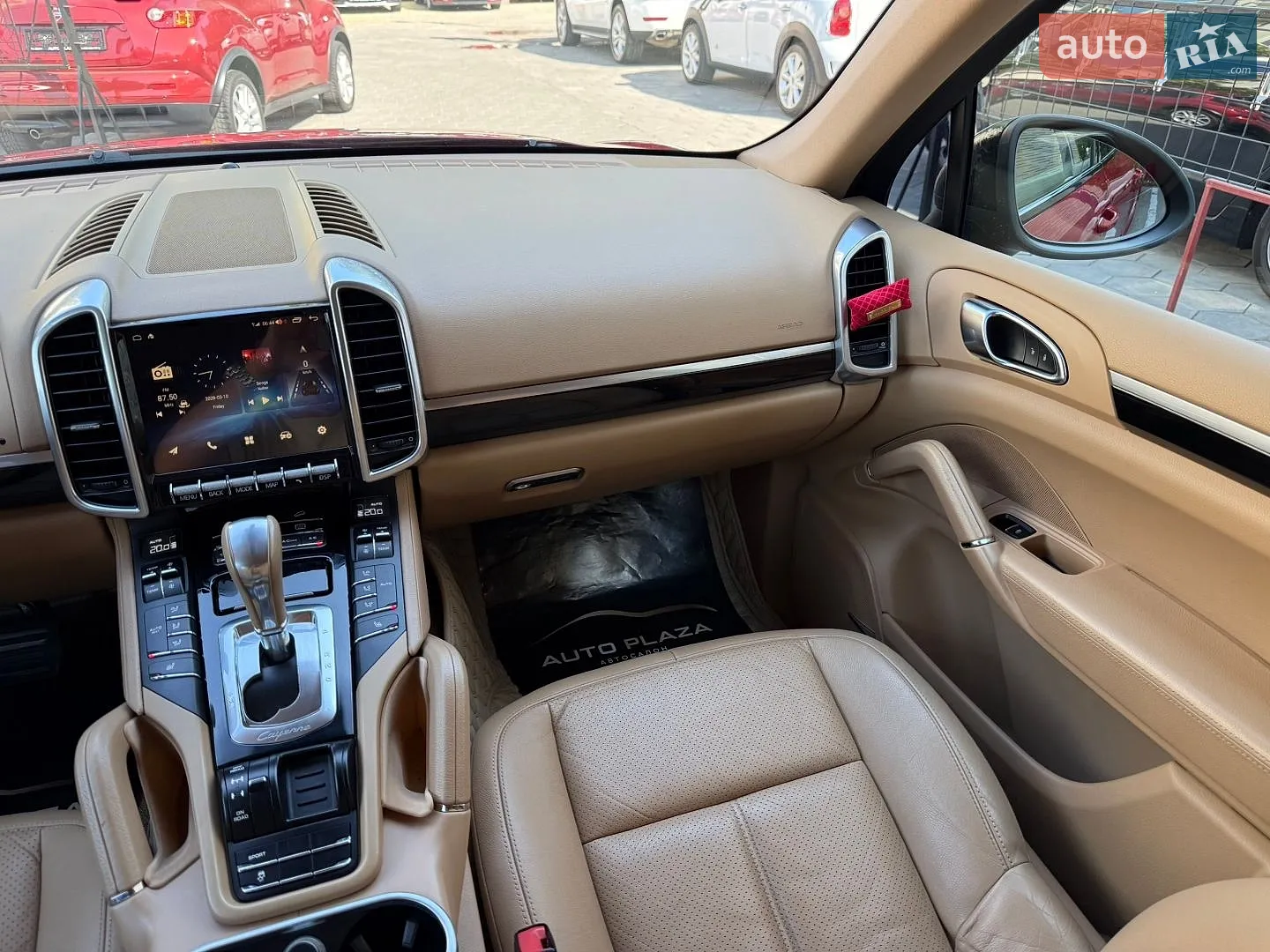 2013 Porsche Cayenne - мініатюра 8